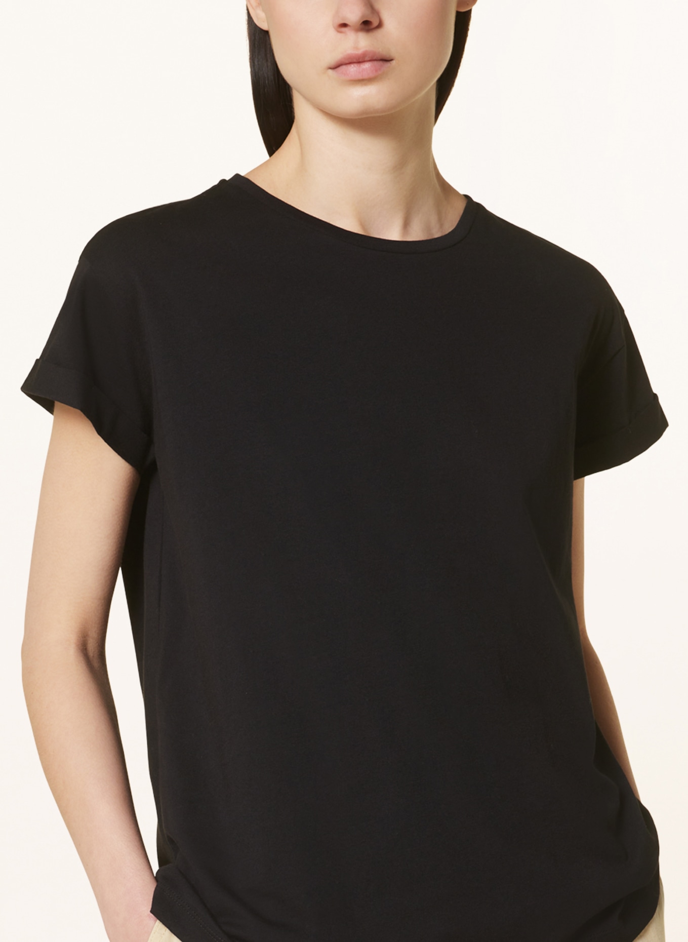 MRS & HUGS T-shirt, Color: BLACK (Image 4)
