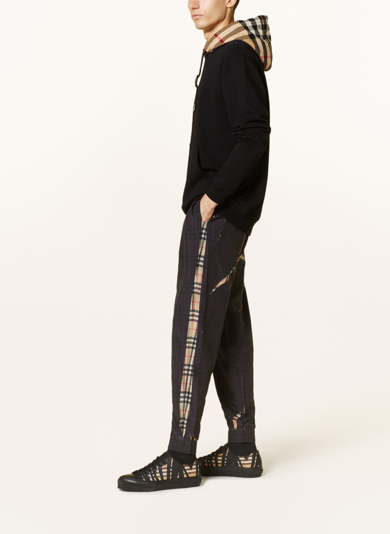Shop the Latest Burberry Pants in the Philippines in August 2023