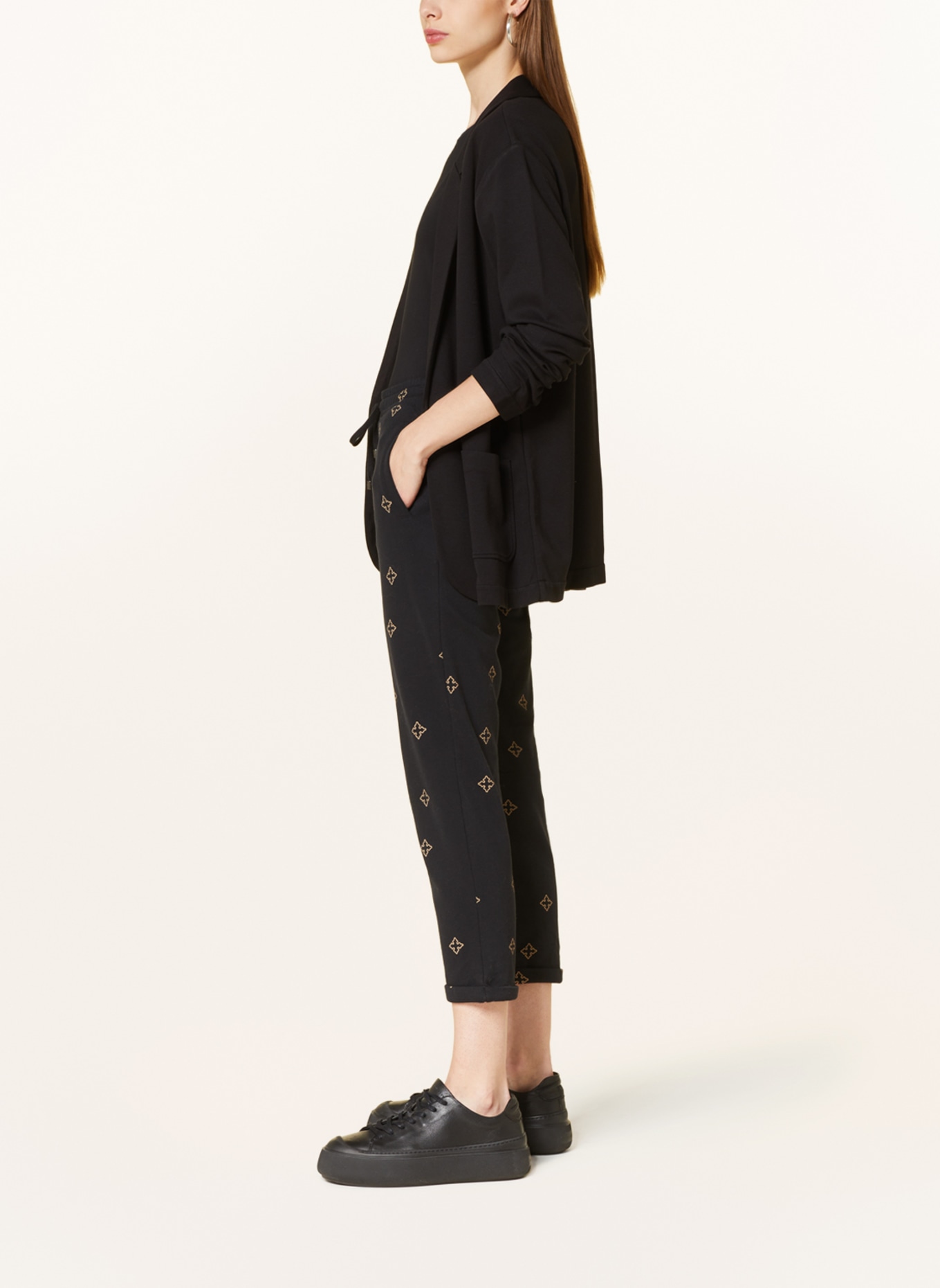 Juvia Sweatpants MARGIE, Color: BLACK/ CAMEL (Image 4)