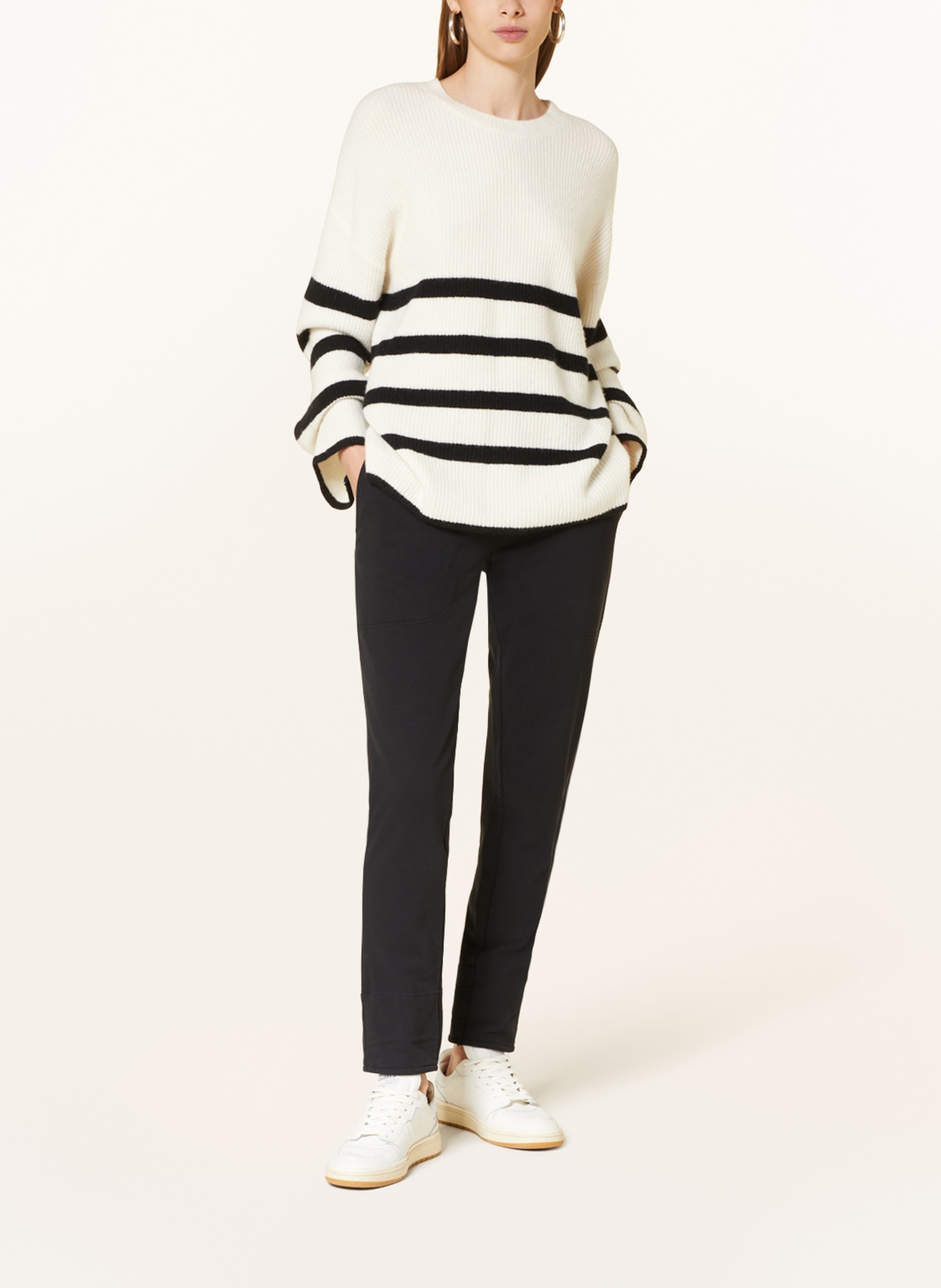 Juvia Sweater SIRA, Color: WHITE/ BLACK (Image 2)