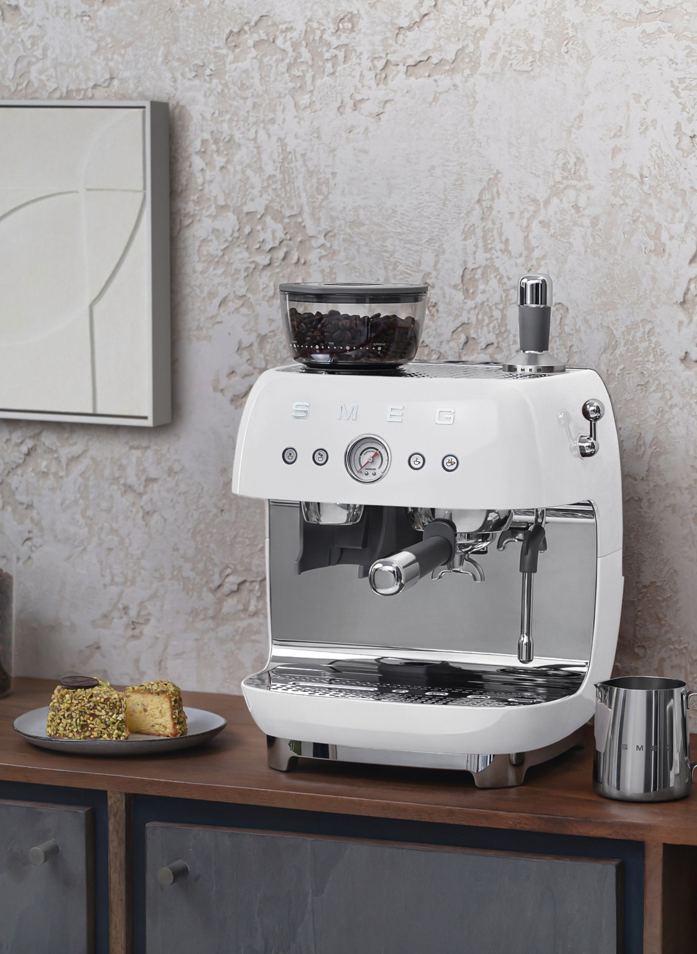 SMEG Espressomaschine ECF03 mit Kaffeemühle in weiss