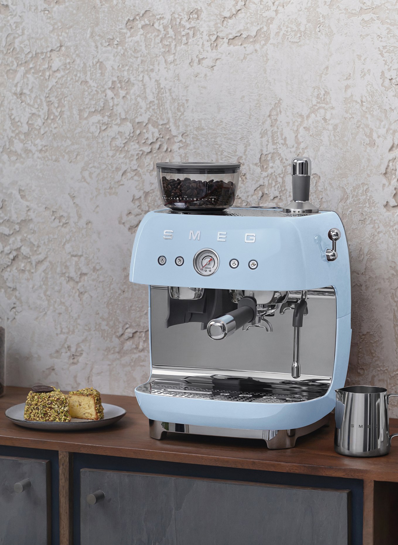 SMEG Espressomaschine ECF03 mit Kaffeemühle: HELLBLAU