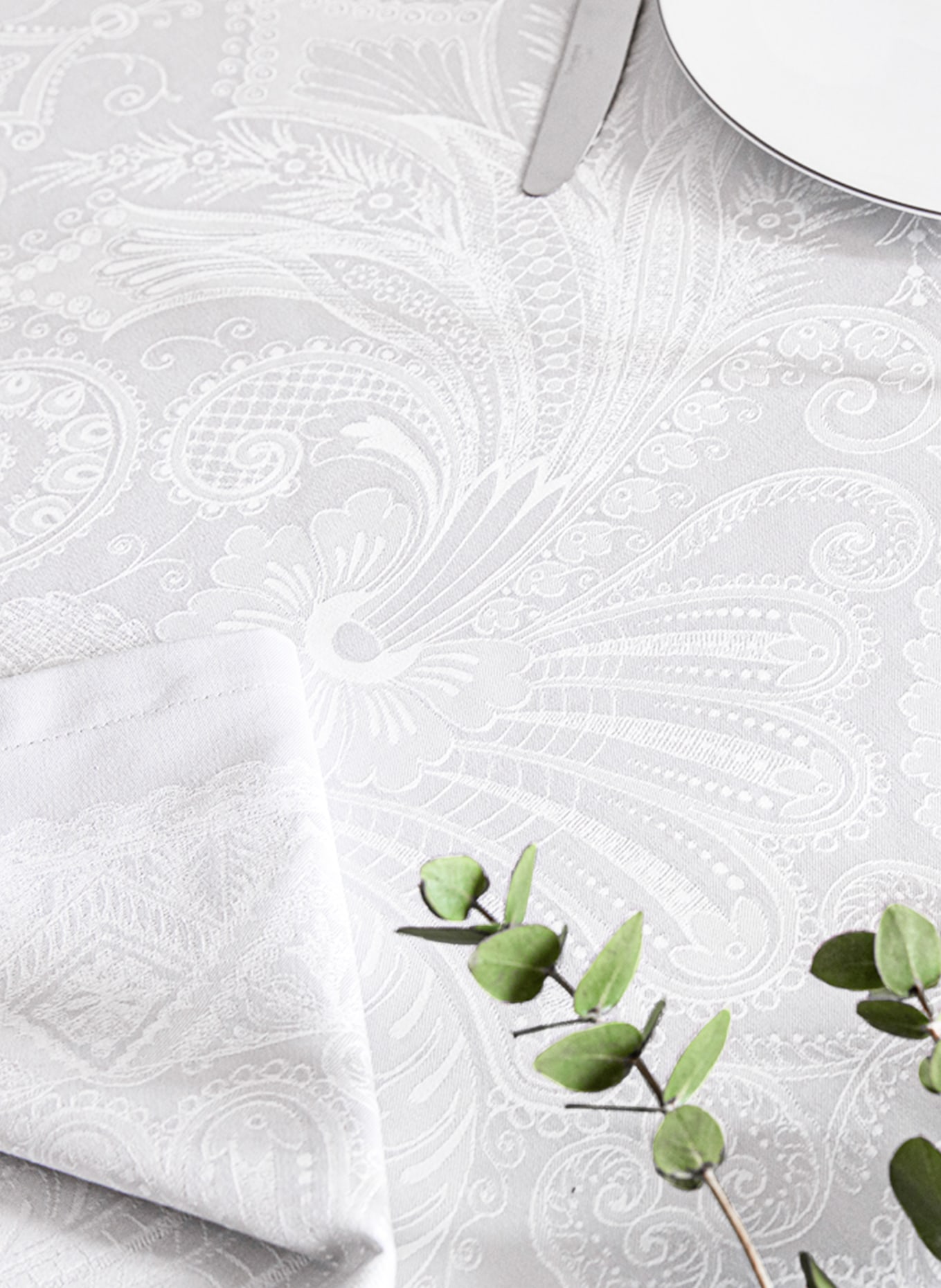 GARNIER-THIEBAUT Table cloth GRACE, Color: LIGHT GRAY/ WHITE (Image 4)