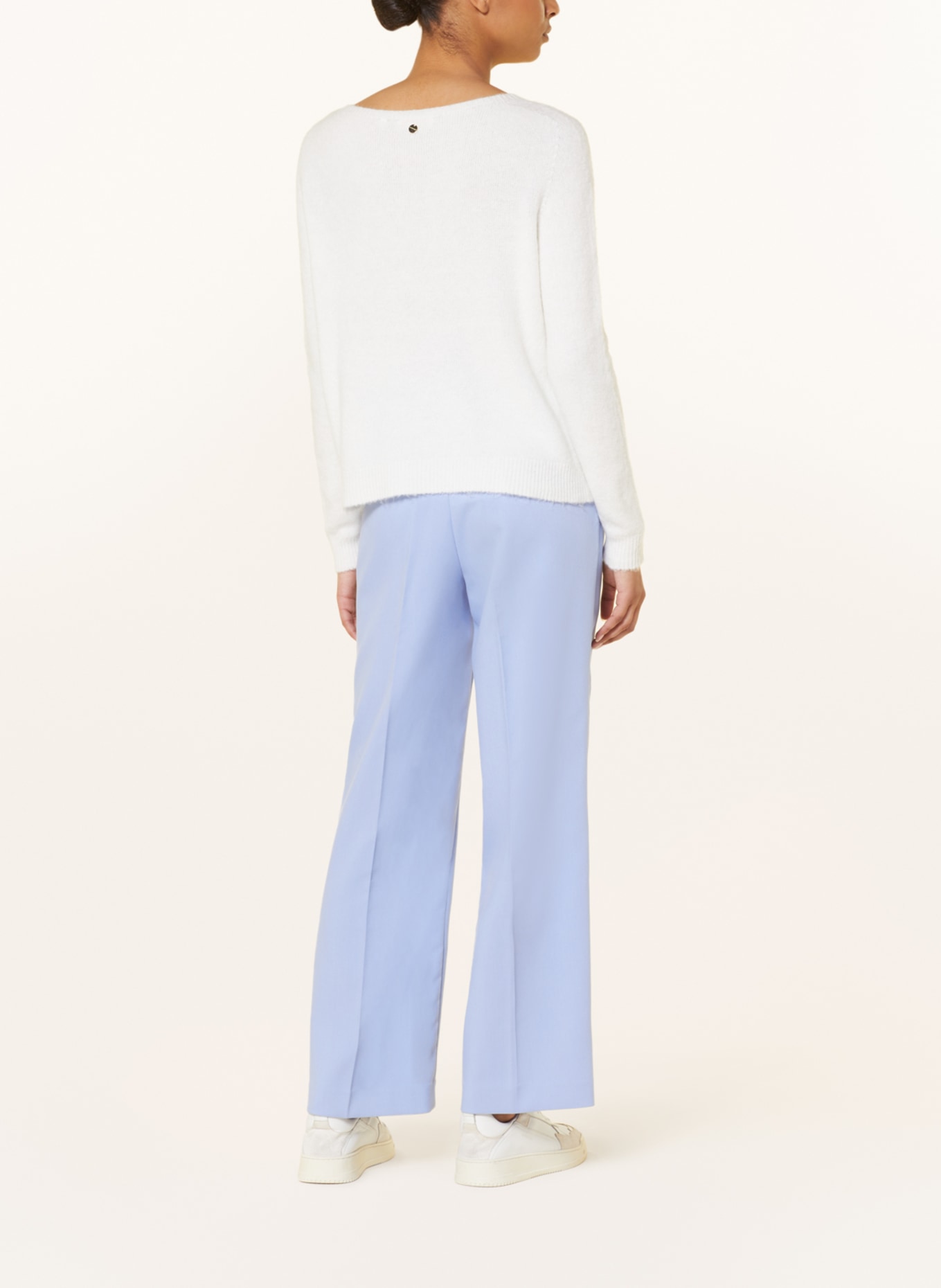 Rich & Royal Pullover: ECRU