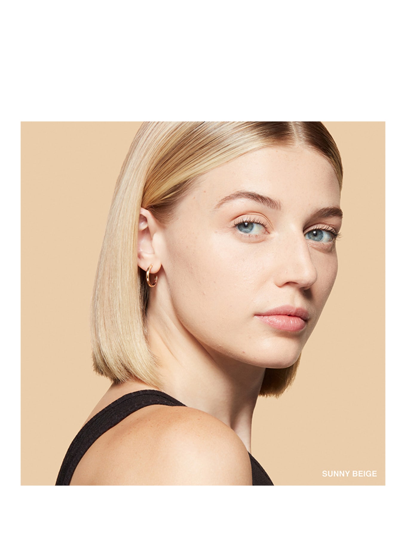 BOBBI BROWN SHEER FINISH PRESSED POWDER: SUNNY BEIGE