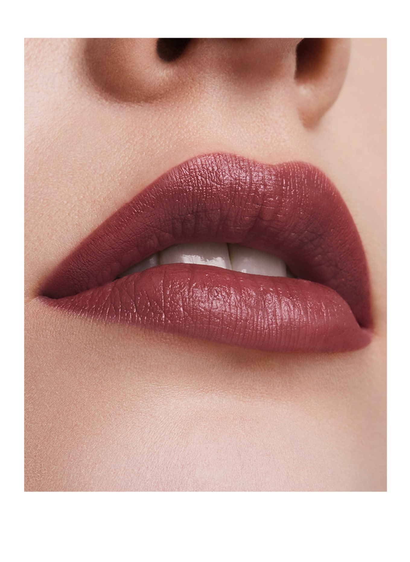 ESTÉE LAUDER PURE COLOR CREME LIPSTICK: IRRESISTABLE