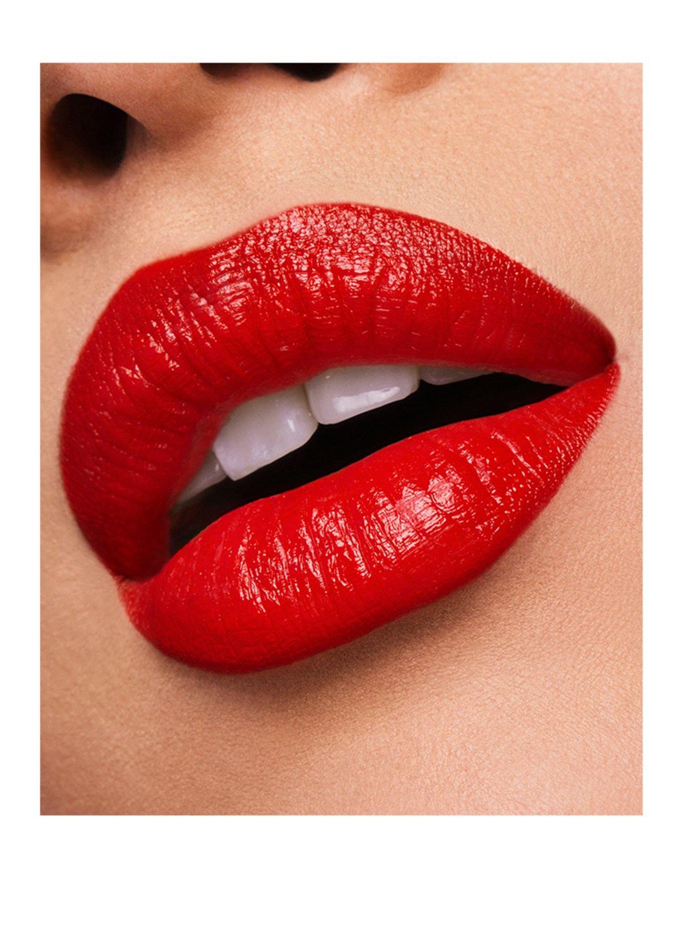 ESTÉE LAUDER PURE COLOR CREME LIPSTICK: CARNAL