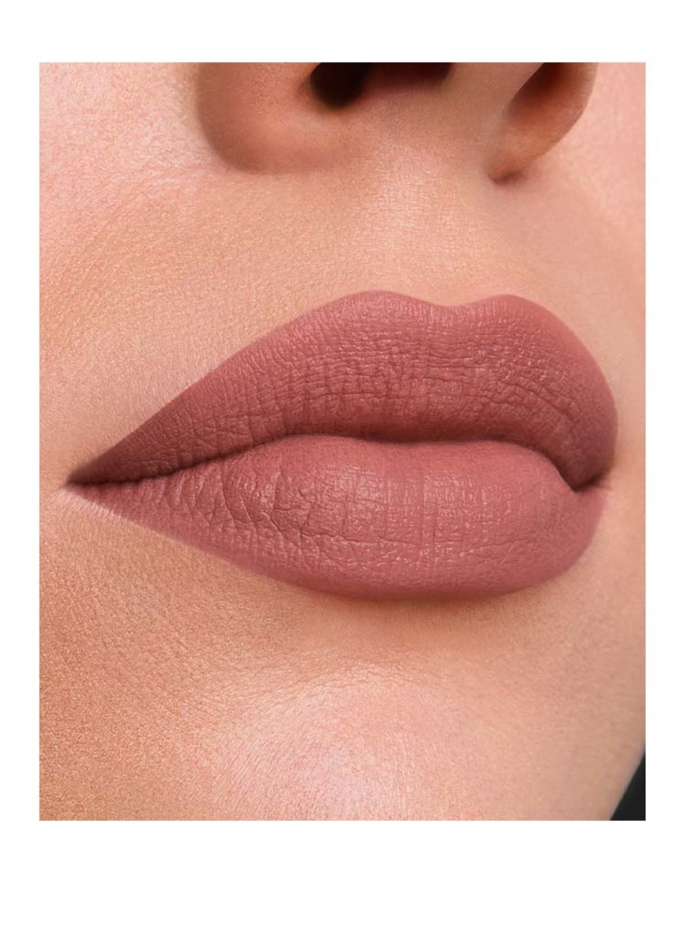 ESTÉE LAUDER PURE COLOR MATTE LIPSTICK: SUIT UP