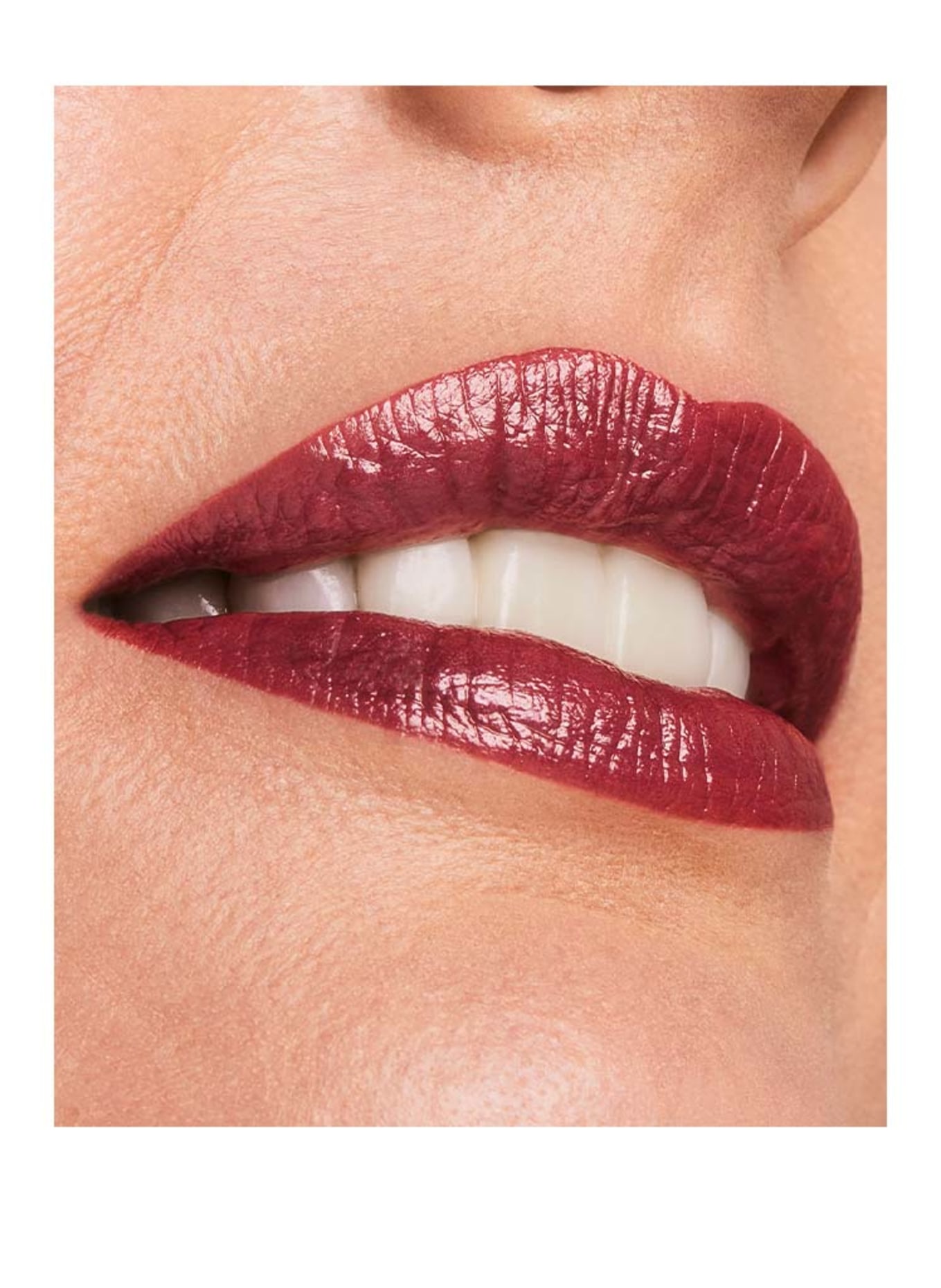 ESTÉE LAUDER PURE COLOR HI-LUSTRE LIPSTICK: HOT KISS