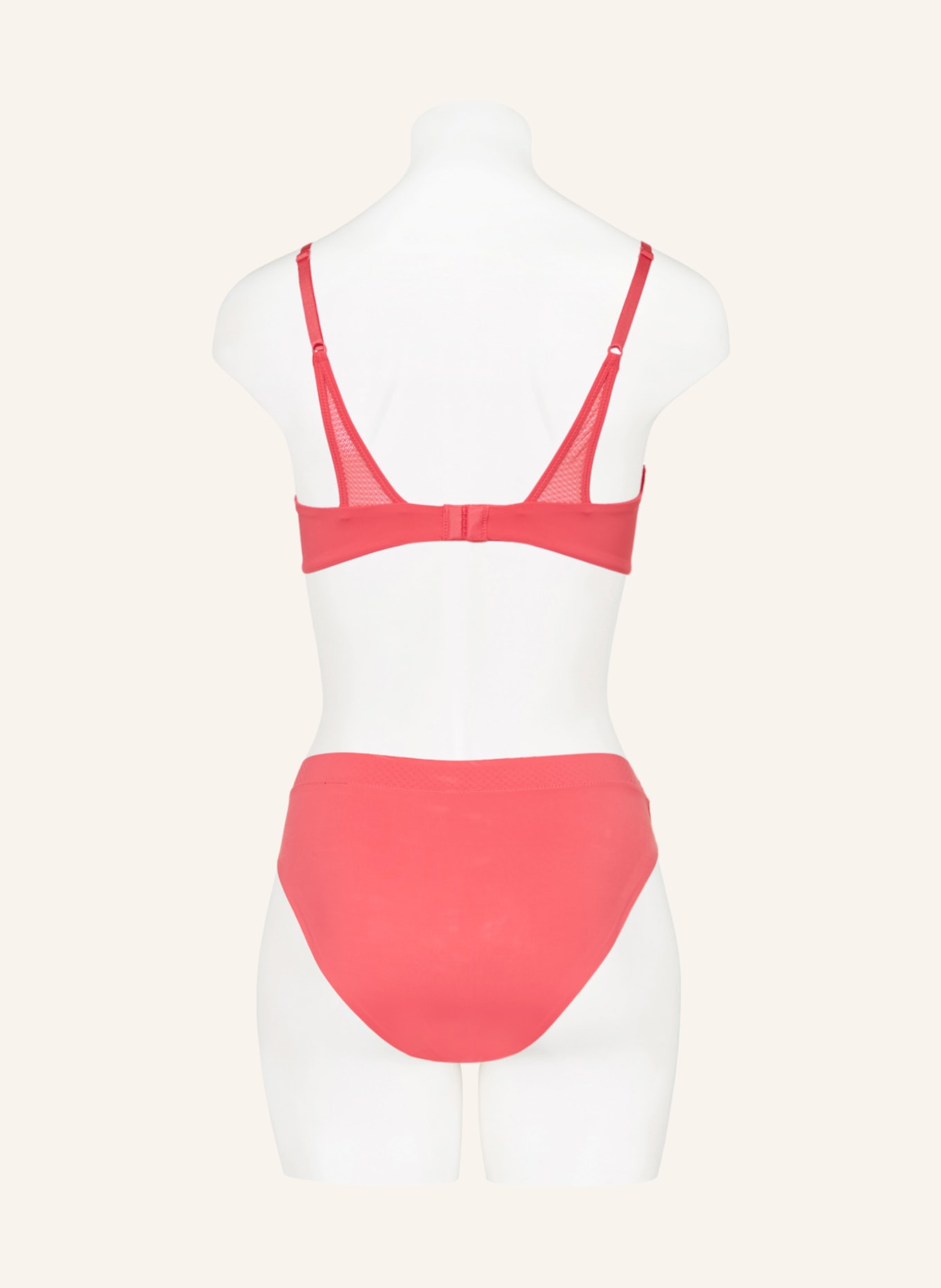 Calvin Klein Stringi INFINITE FLEX: MOCNORÓŻOWY