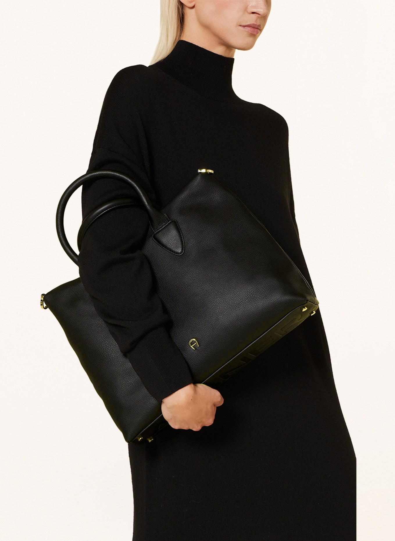 AIGNER Handbag, Color: BLACK (Image 4)