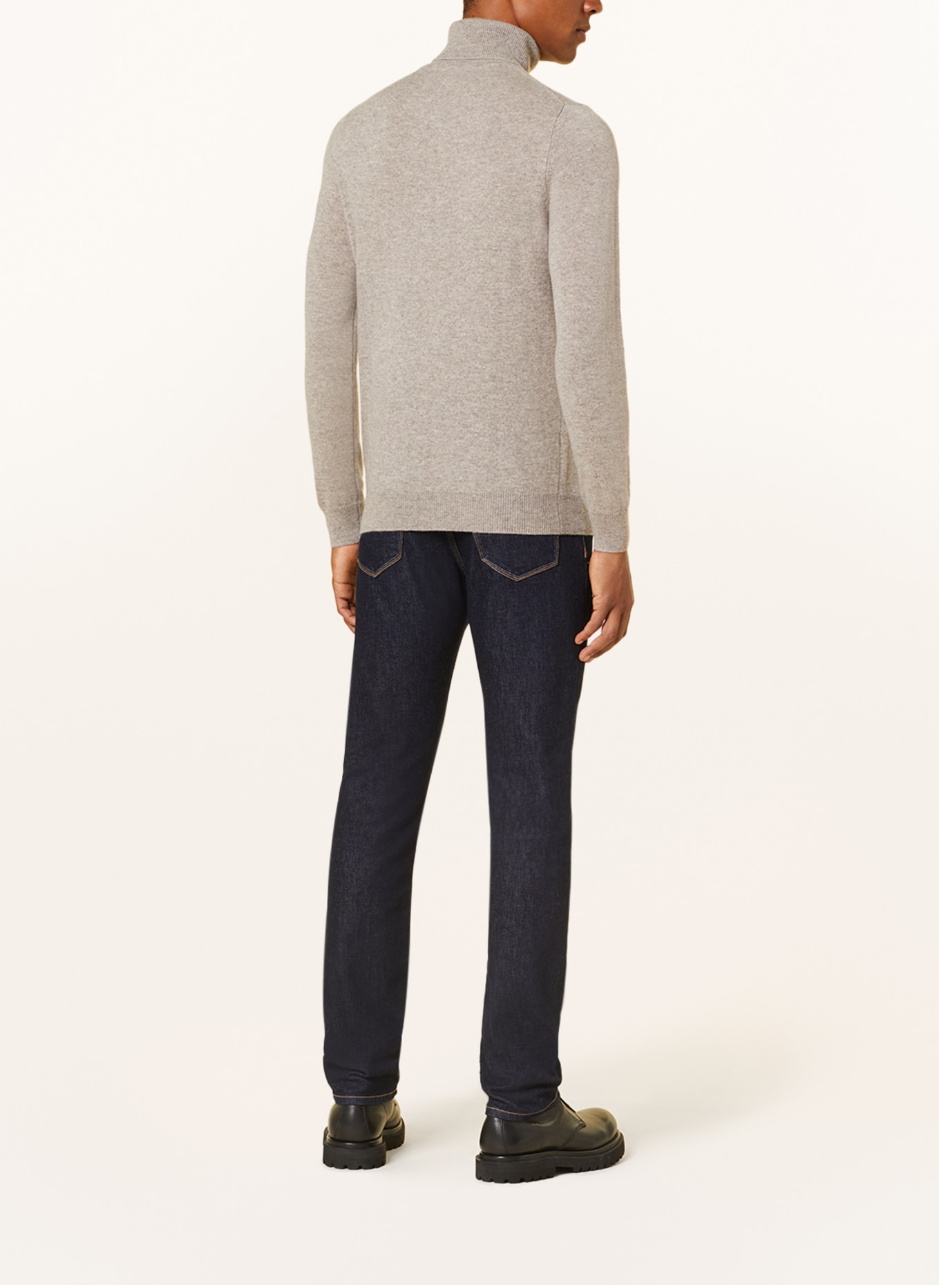 FTC CASHMERE Turtleneck sweater in cashmere, Color: LIGHT BROWN (Image 3)