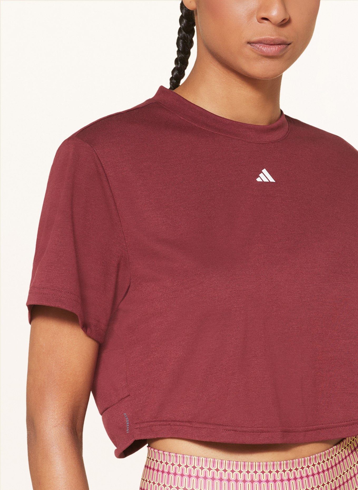 adidas Cropped-Shirt, Farbe: DUNKELROT (Bild 4)