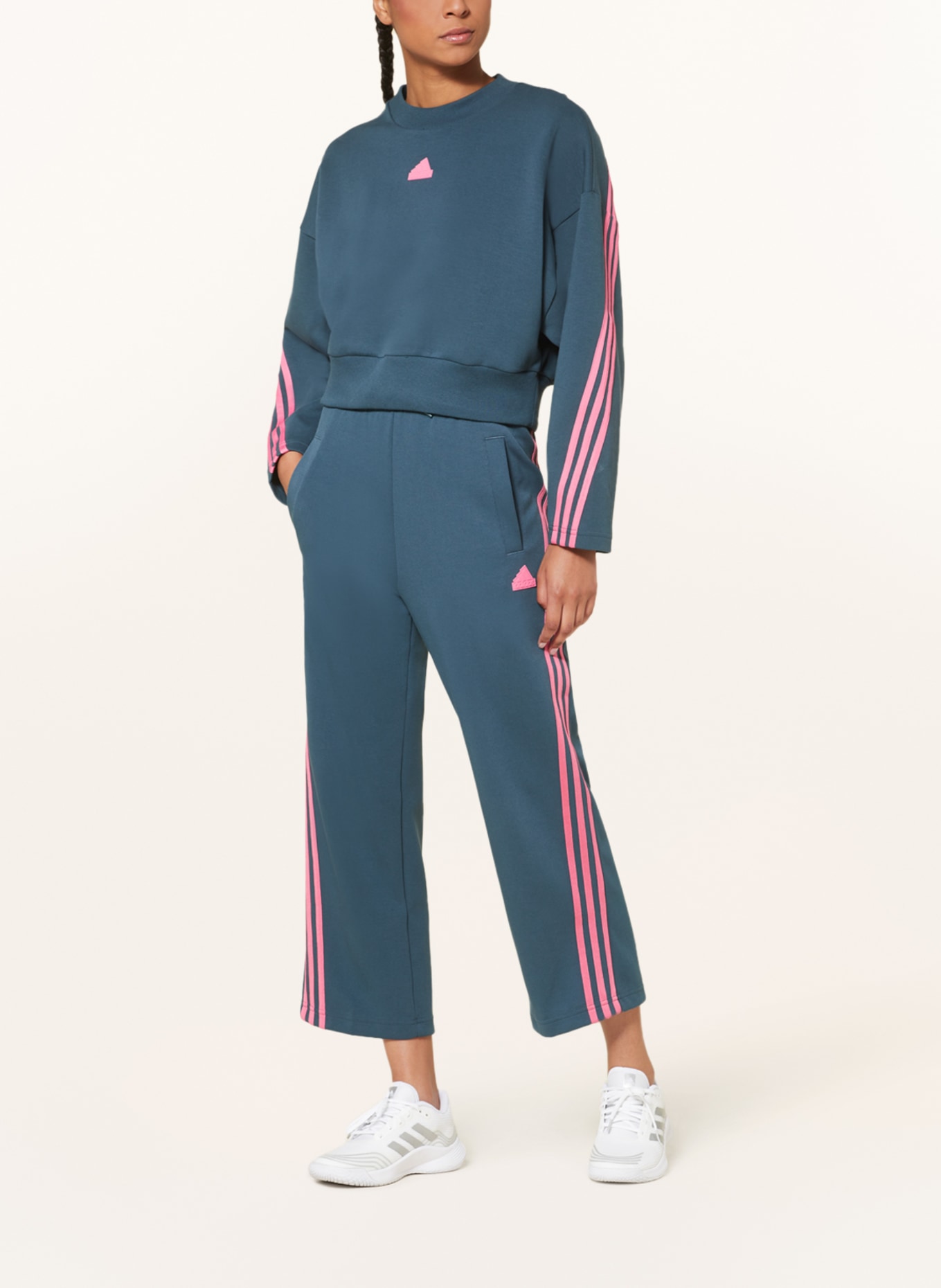 adidas Cropped-Sweatshirt, Farbe: PETROL/ PINK (Bild 2)