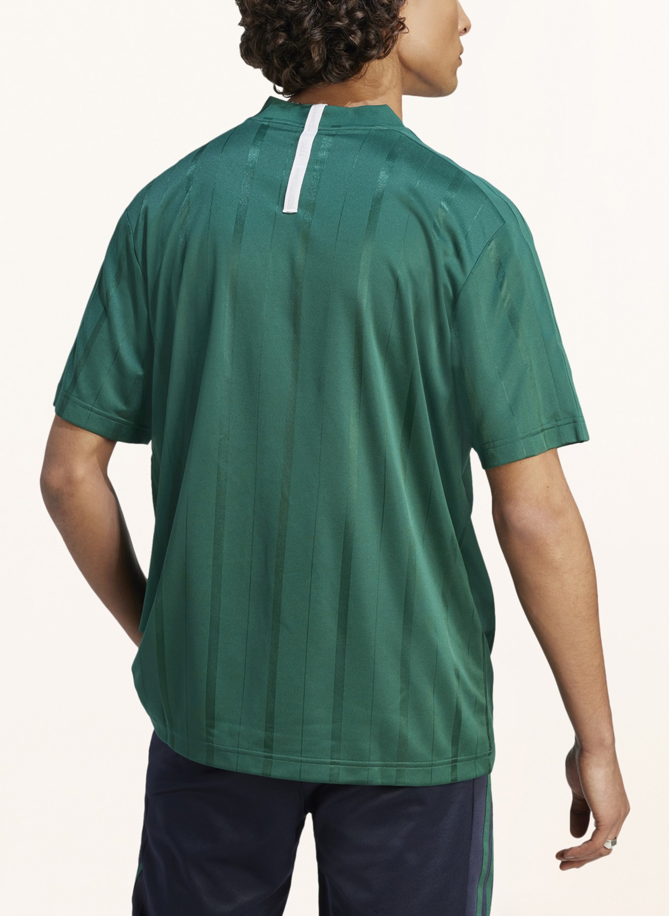 Dark green sale adidas shirt