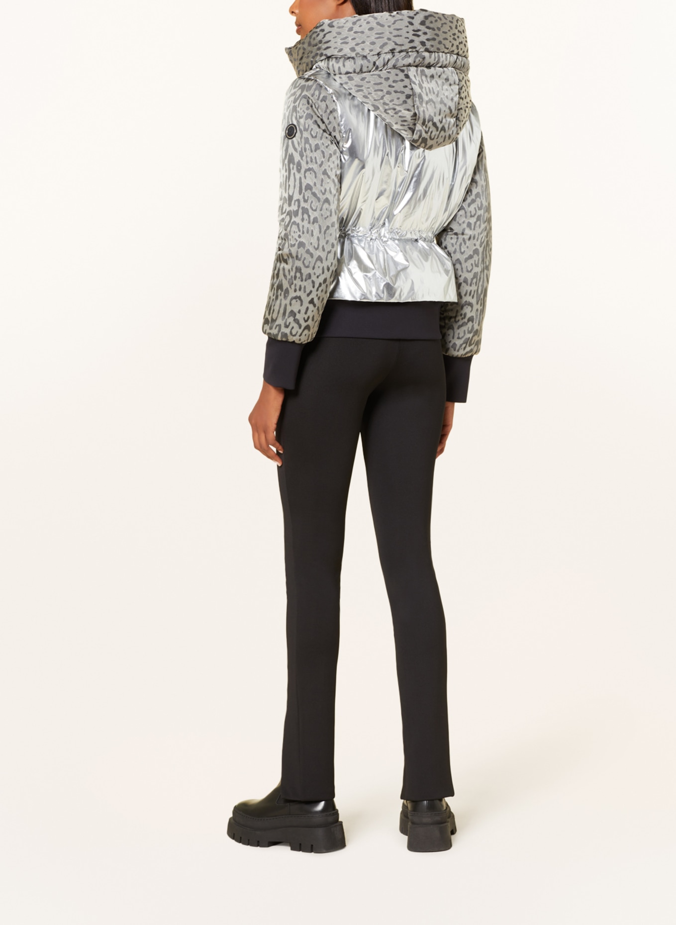 Fendi silver puffer jacket clearance