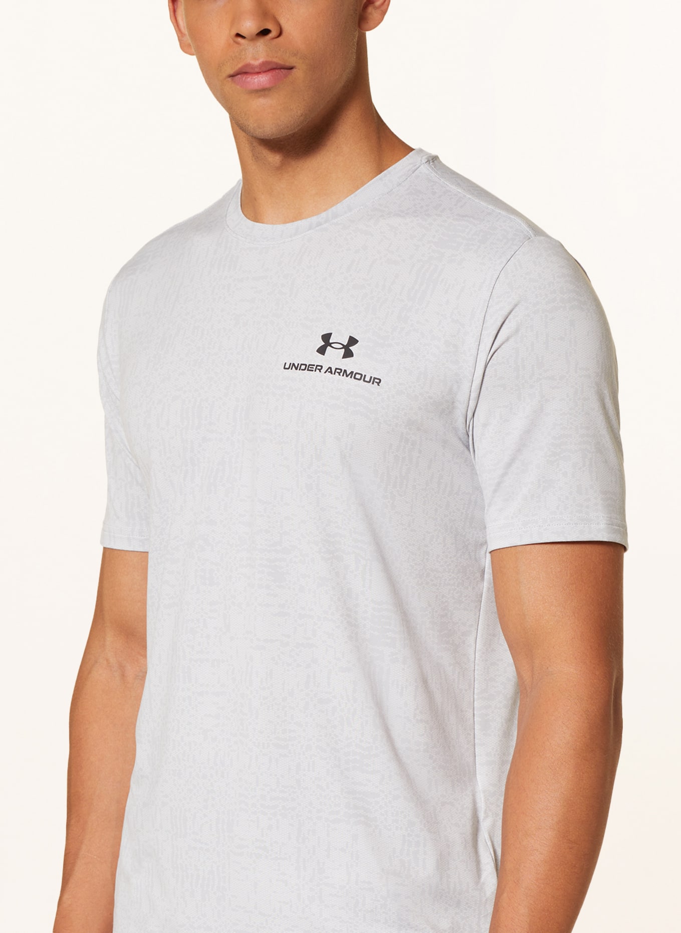 UNDER ARMOUR T-Shirt UA RUSH™ ENERGY, Farbe: HELLGRAU (Bild 4)
