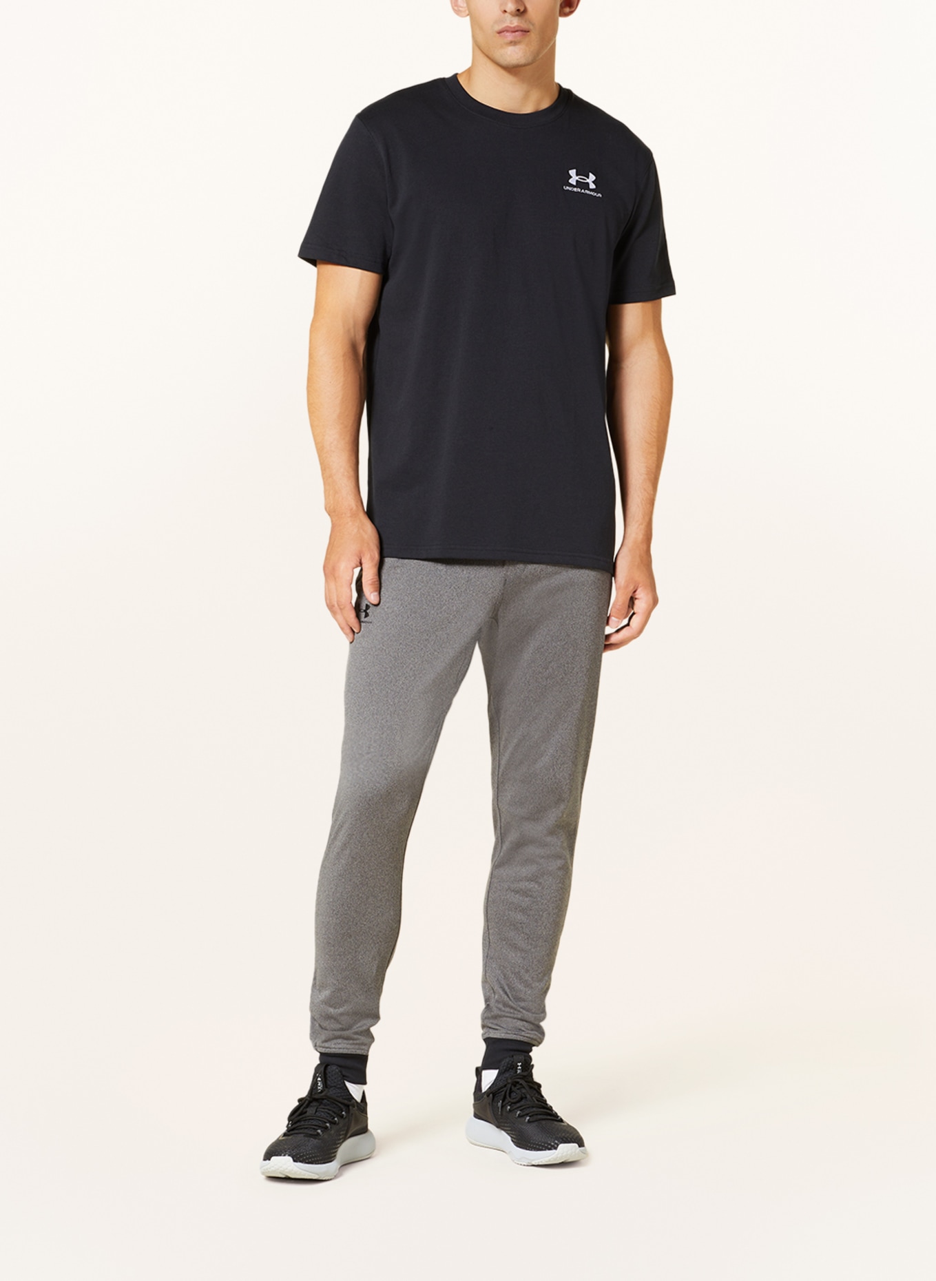 UNDER ARMOUR T-shirt HEAVYWEIGHT, Color: BLACK (Image 2)