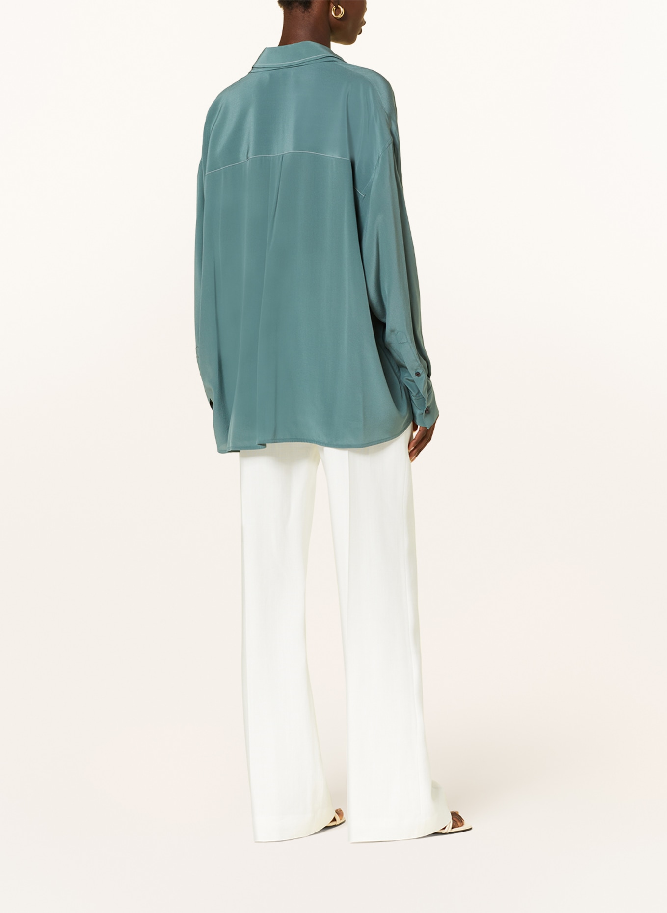 VICTORIABECKHAM Shirt blouse in silk, Color: TEAL (Image 3)