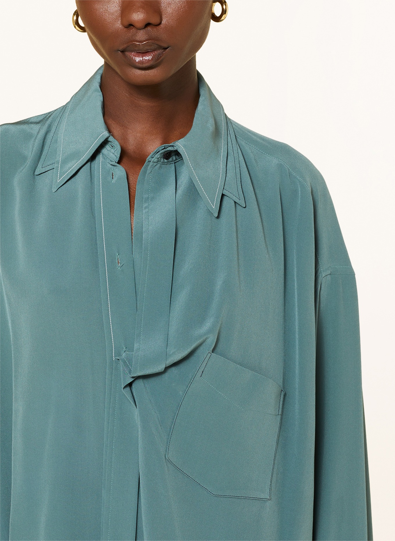 VICTORIABECKHAM Shirt blouse in silk, Color: TEAL (Image 4)
