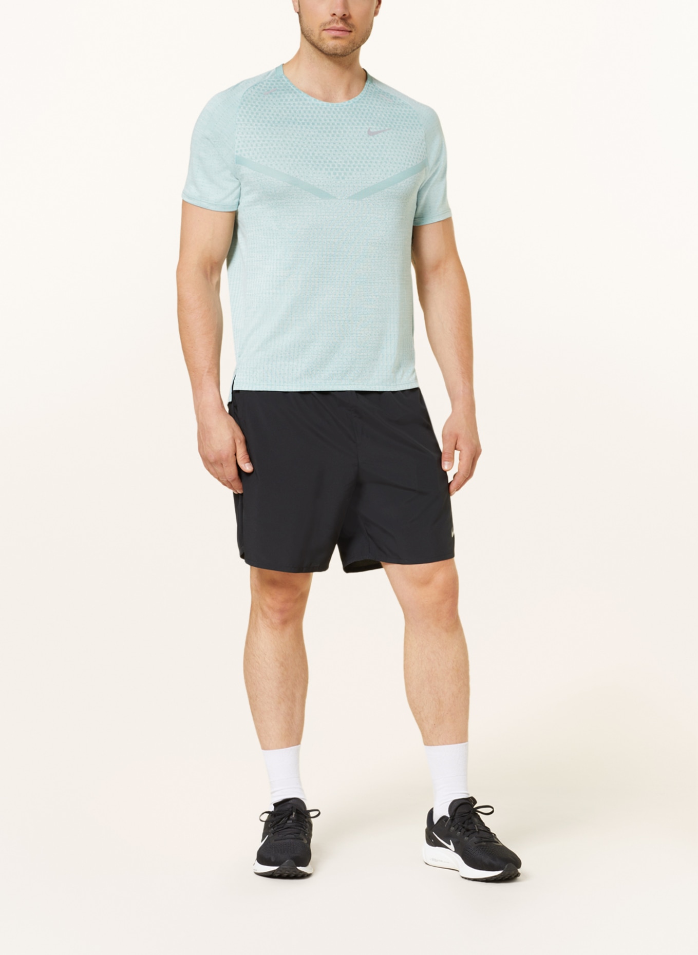 Nike Laufshirt DRI-FIT ADV, Farbe: MINT (Bild 2)