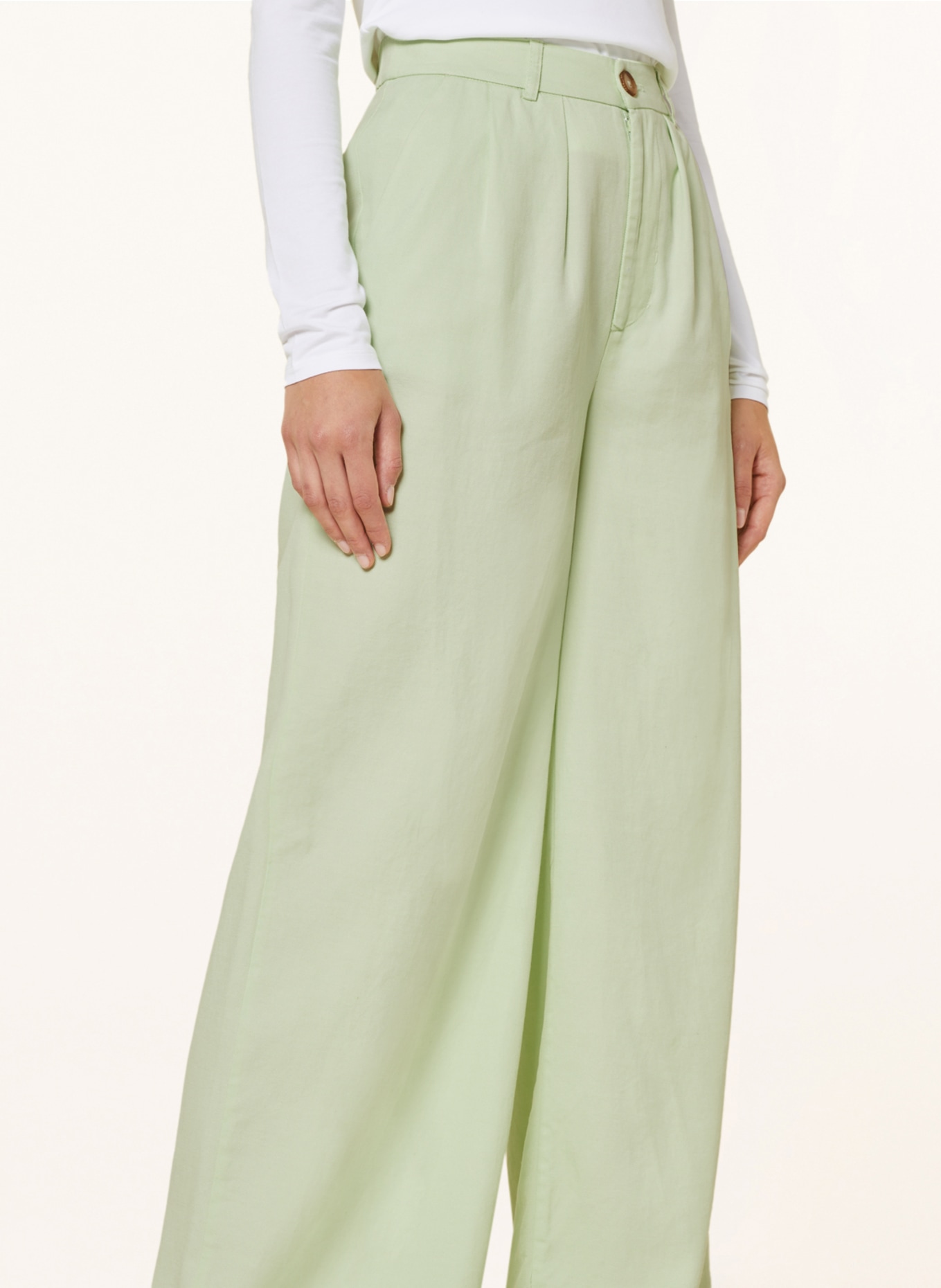 Pepe Jeans Trousers MONNA, Color: LIGHT GREEN (Image 5)