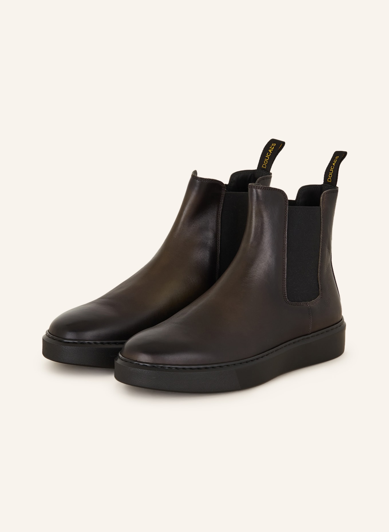 DOUCAL S Chelsea boots in black