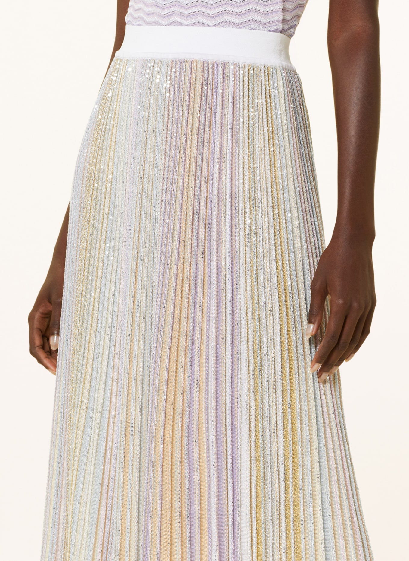 MISSONI Knit skirt with glitter thread and sequins, Color: WHITE/ LIGHT PURPLE/ LIGHT BLUE (Image 4)