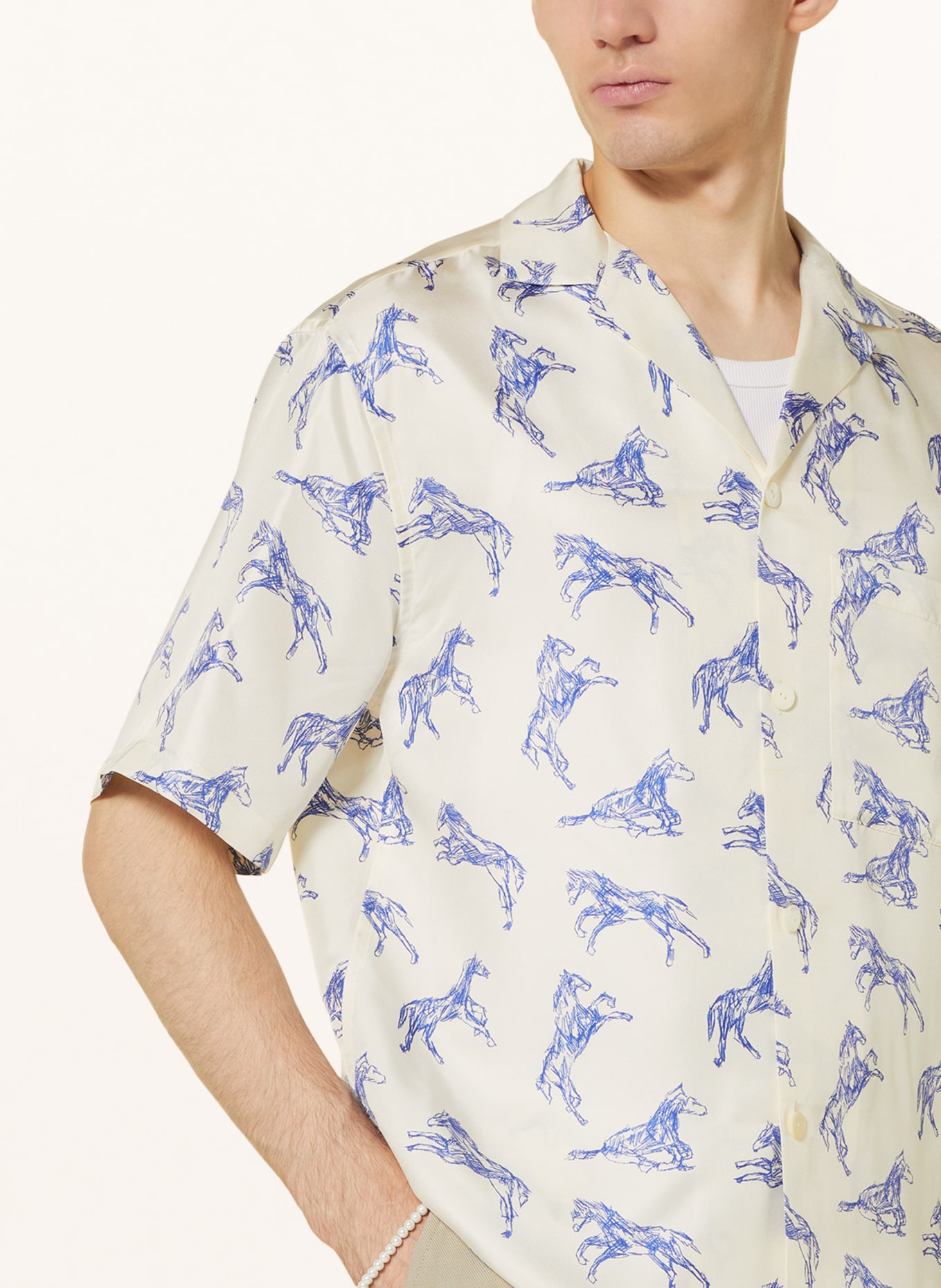 RÓHE Resort shirt comfort fit in silk, Color: WHITE/ BLUE (Image 4)