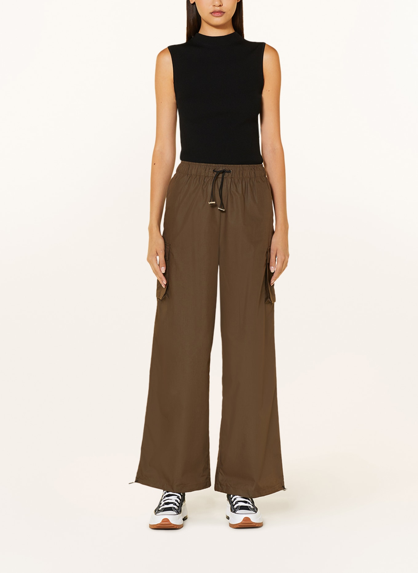 MRS & HUGS Cargo pants, Color: DARK BROWN (Image 2)