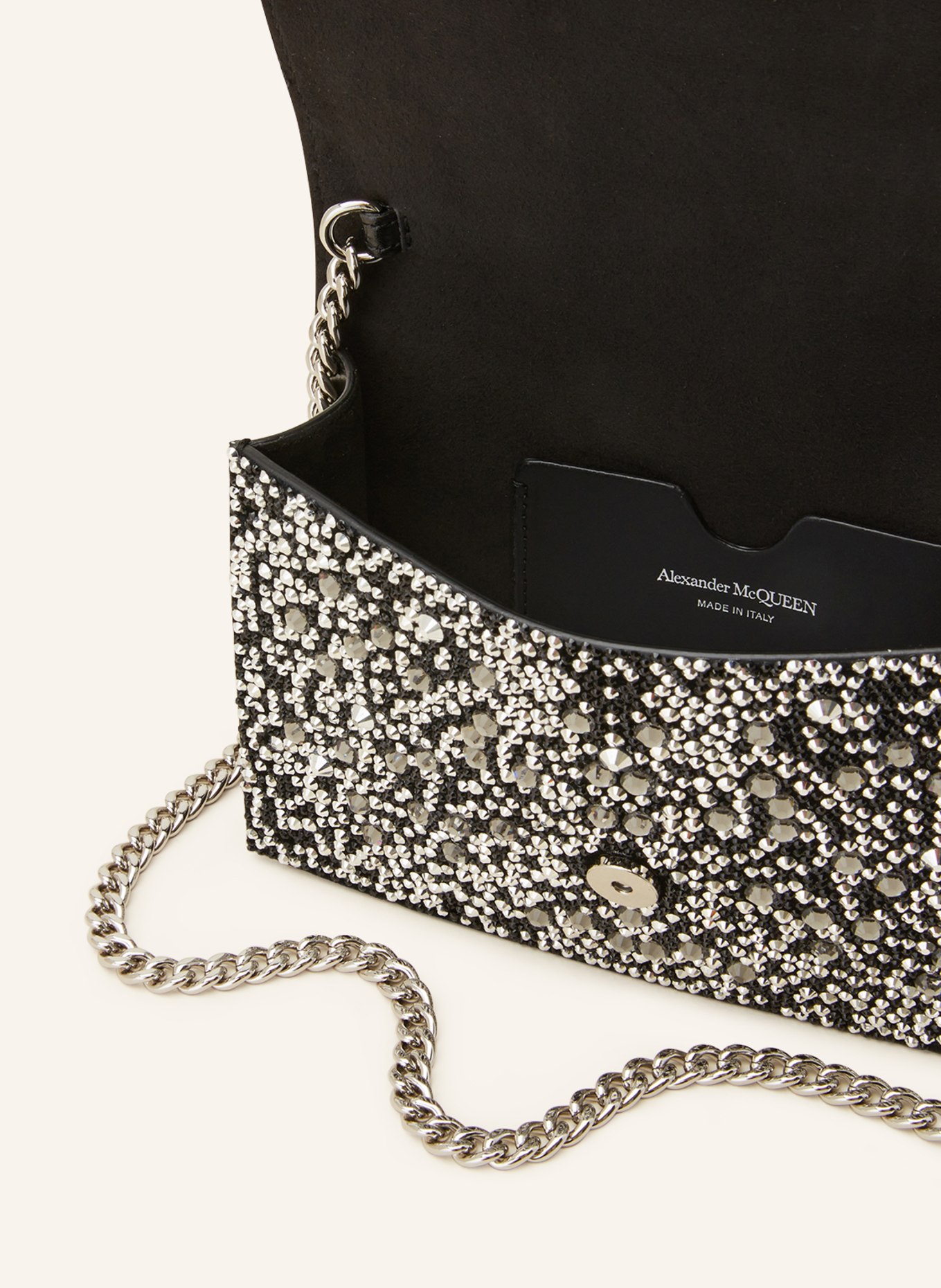 Alexander McQUEEN Crossbody bag THE SKULL SMALL with decorative gems and rivets, Color: BLACK/ SILVER (Image 3)