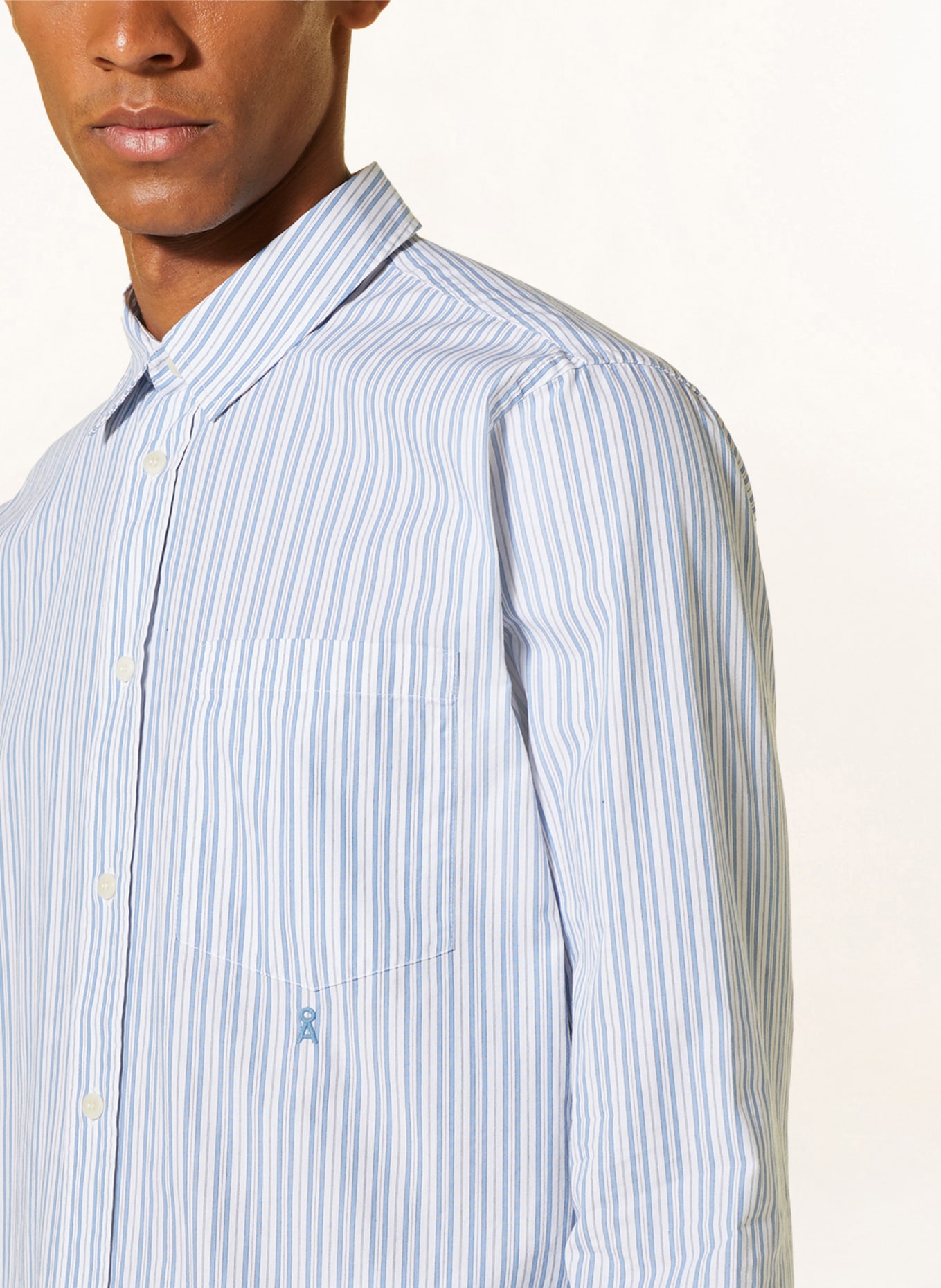 ARMEDANGELS Shirt SAANTIO comfort fit, Color: WHITE/ BLACK/ LIGHT BLUE (Image 4)