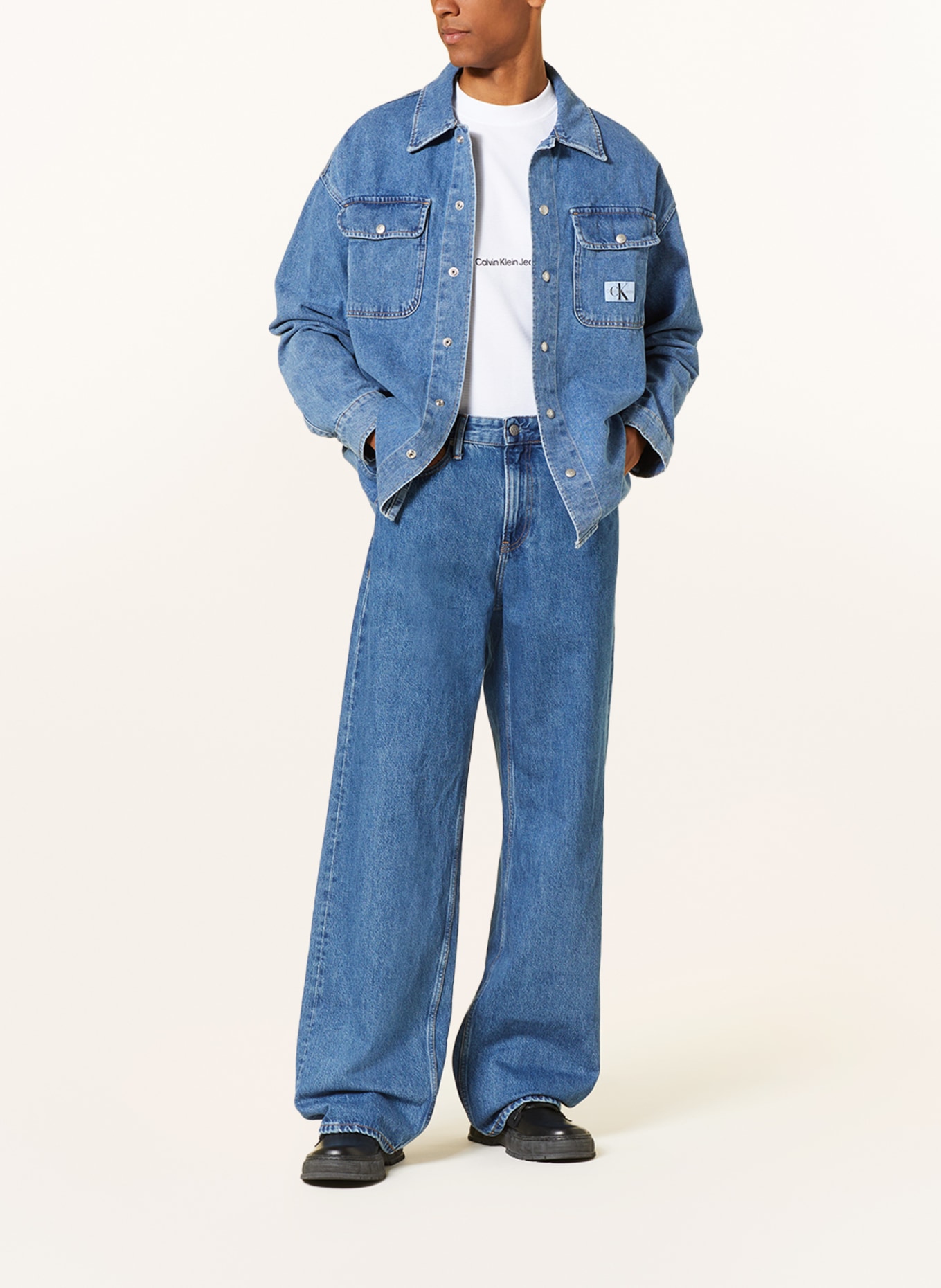 Calvin Klein Jeans Jeans Loose Fit, Farbe: 1A4 DENIM MEDIUM (Bild 2)