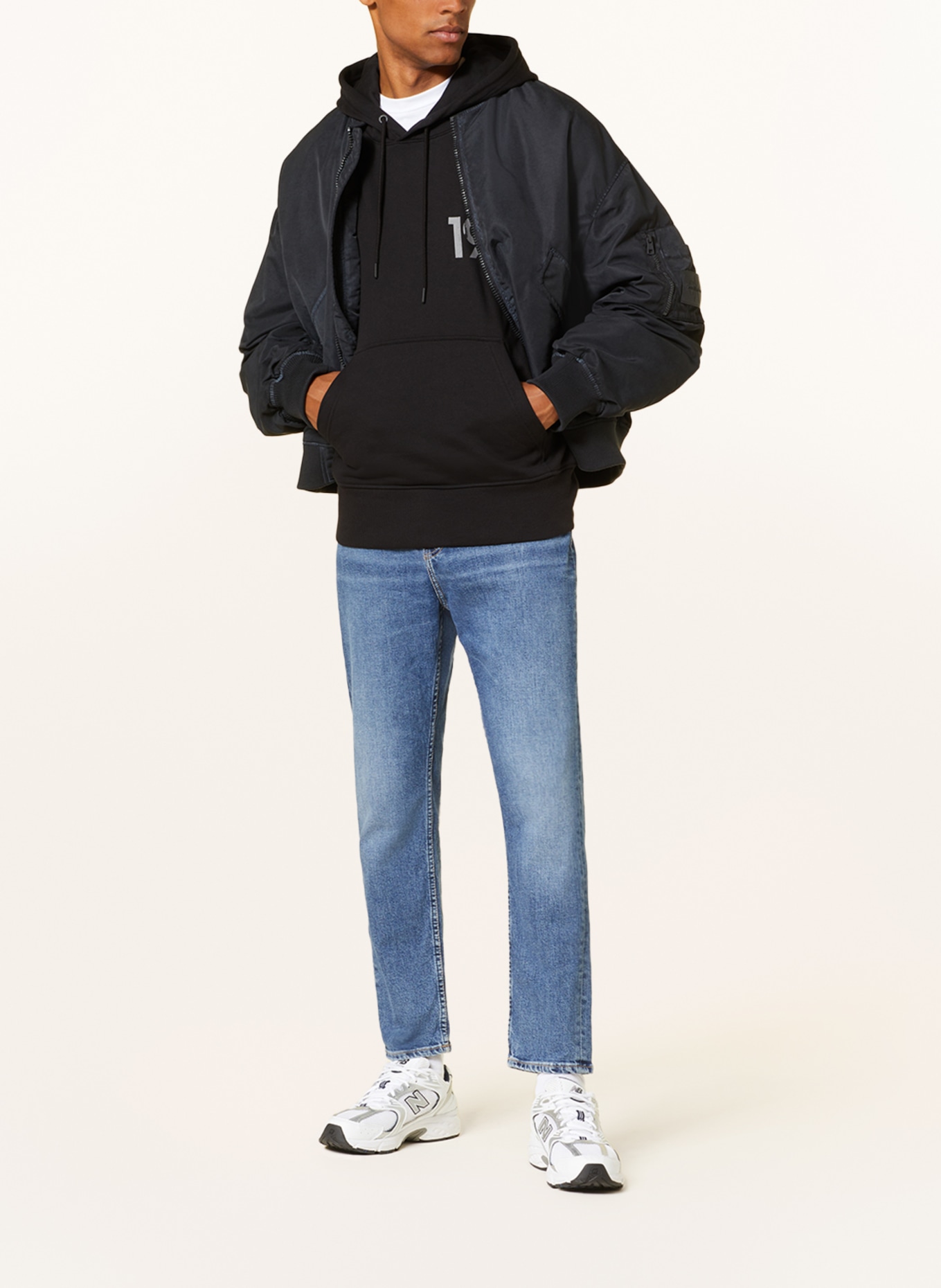 Calvin Klein Jeans Jeansy DAD slim tapered fit, Kolor: 1BJ DENIM DARK (Obrazek 2)