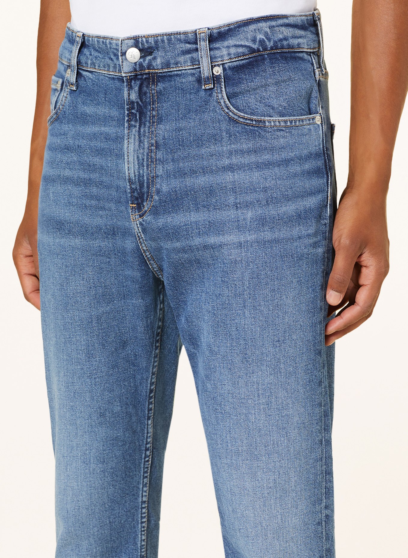 Calvin Klein Jeans Jeansy DAD slim tapered fit, Kolor: 1BJ DENIM DARK (Obrazek 5)