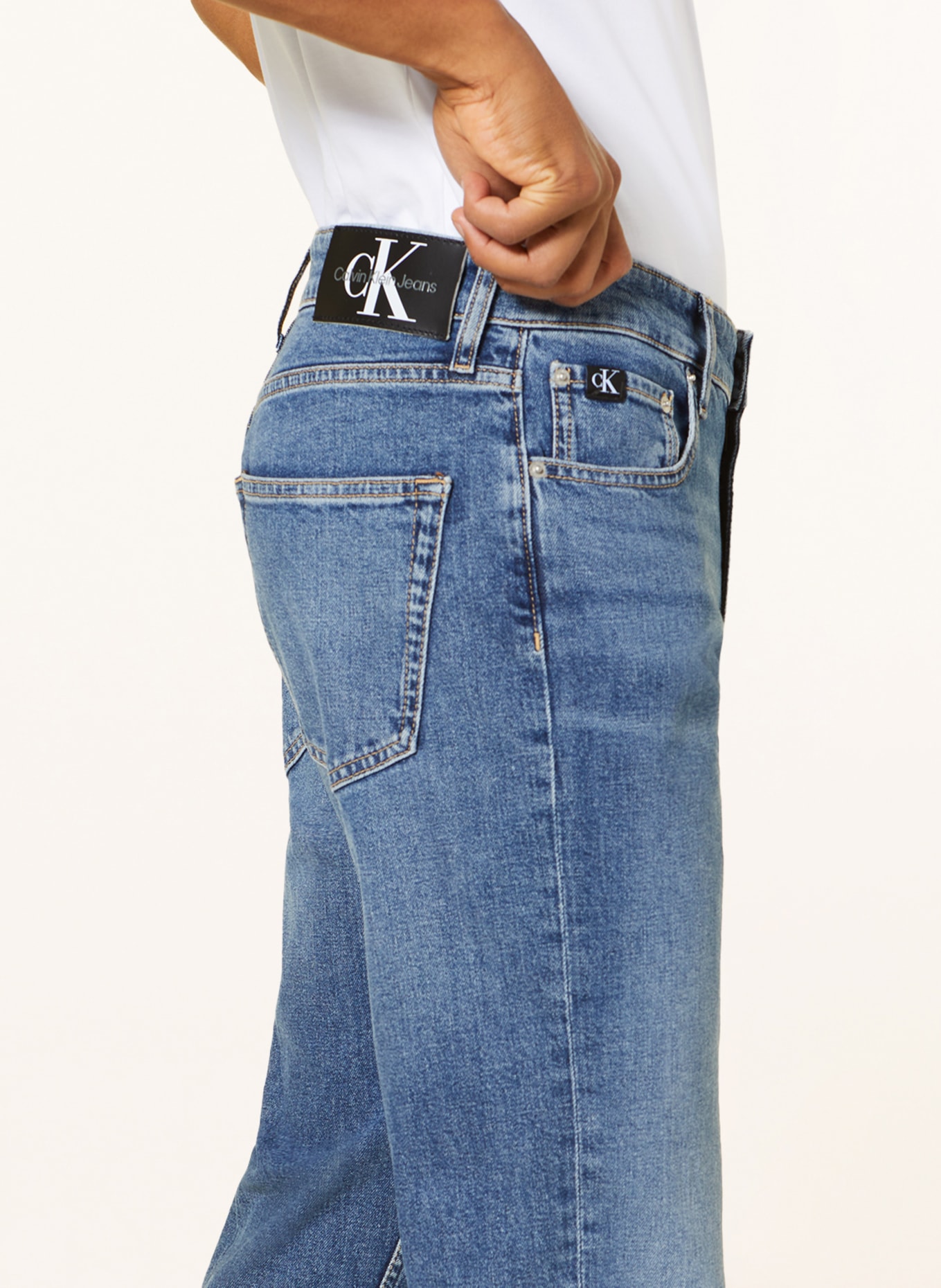 Calvin Klein Jeans Jeansy DAD slim tapered fit, Kolor: 1BJ DENIM DARK (Obrazek 6)