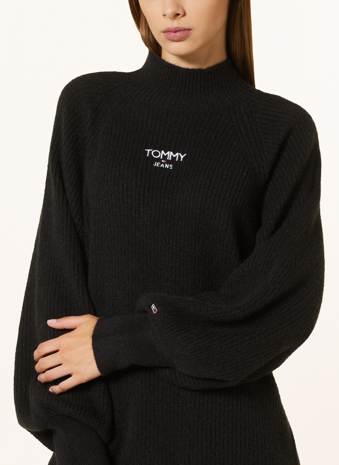 Tommy jeans black jumper on sale