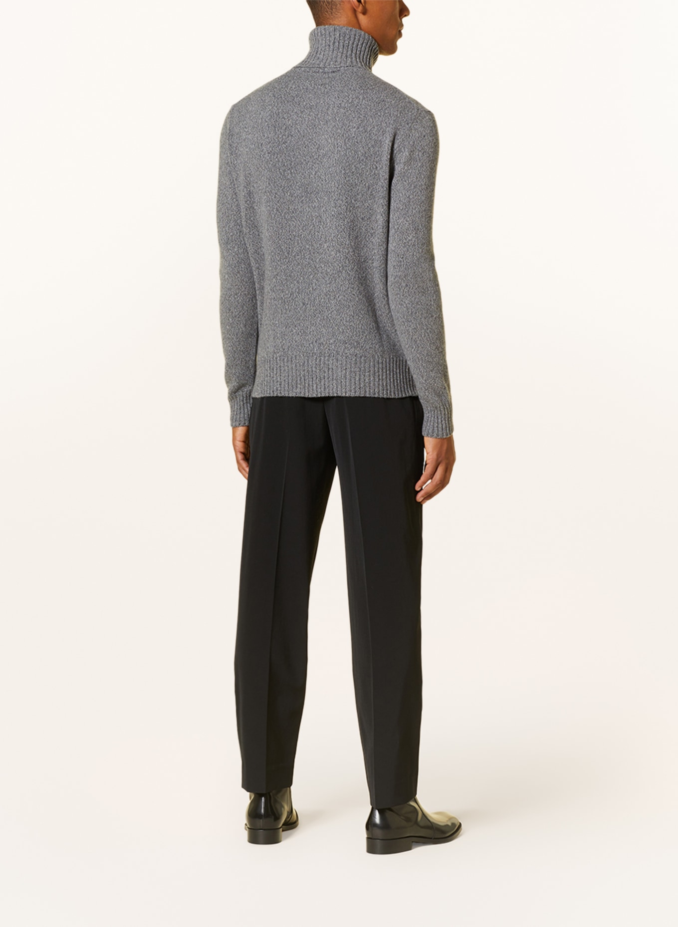 AMI PARIS Turtleneck sweater in cashmere, Color: DARK GRAY (Image 3)