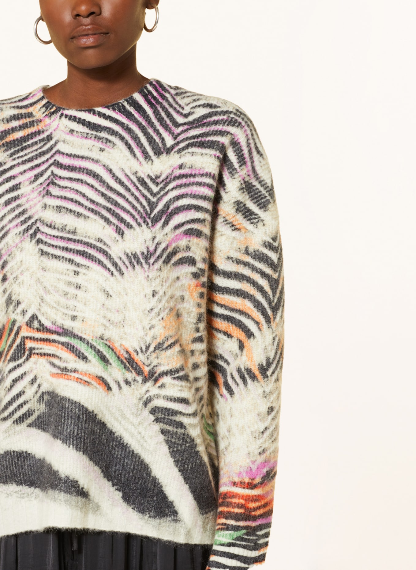 Lala Berlin Sweater KACYLITO with mohair, Color: BLACK/ FUCHSIA/ LIGHT ORANGE (Image 4)
