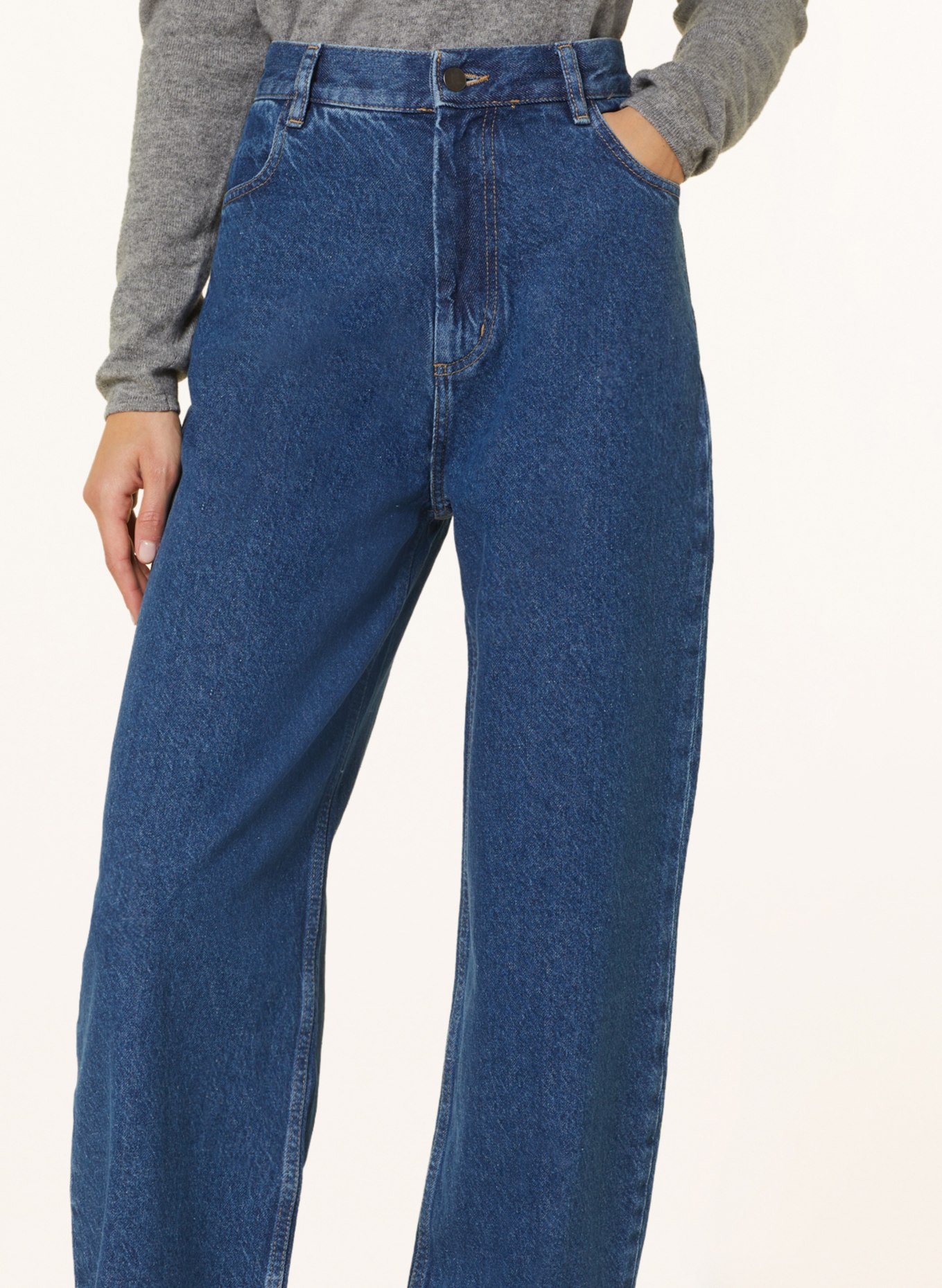 MRS & HUGS Straight jeans: MID BLUE