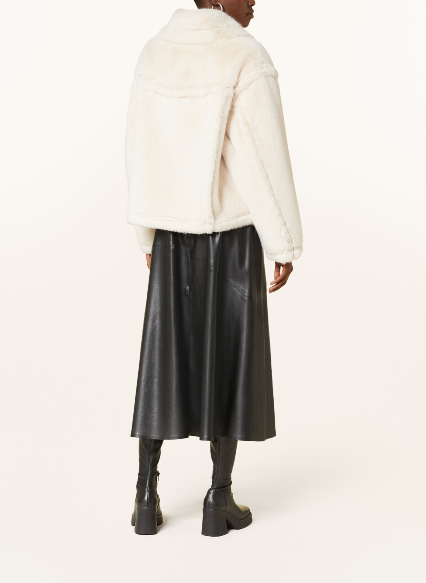 STAND STUDIO Faux fur jacket XENA, Color: WHITE/ COGNAC (Image 3)