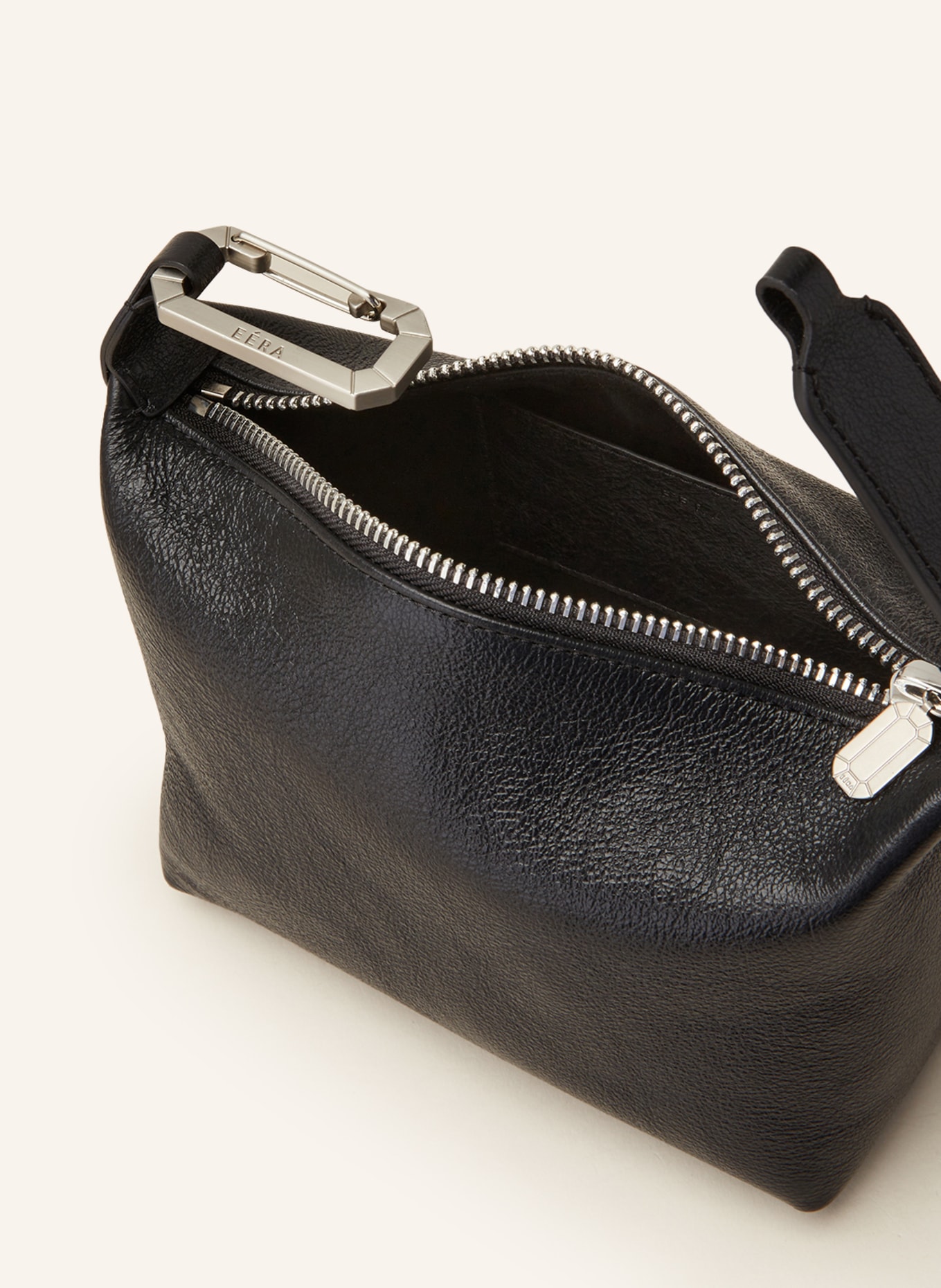 EÉRA Handbag MOONBAG, Color: BLACK (Image 3)