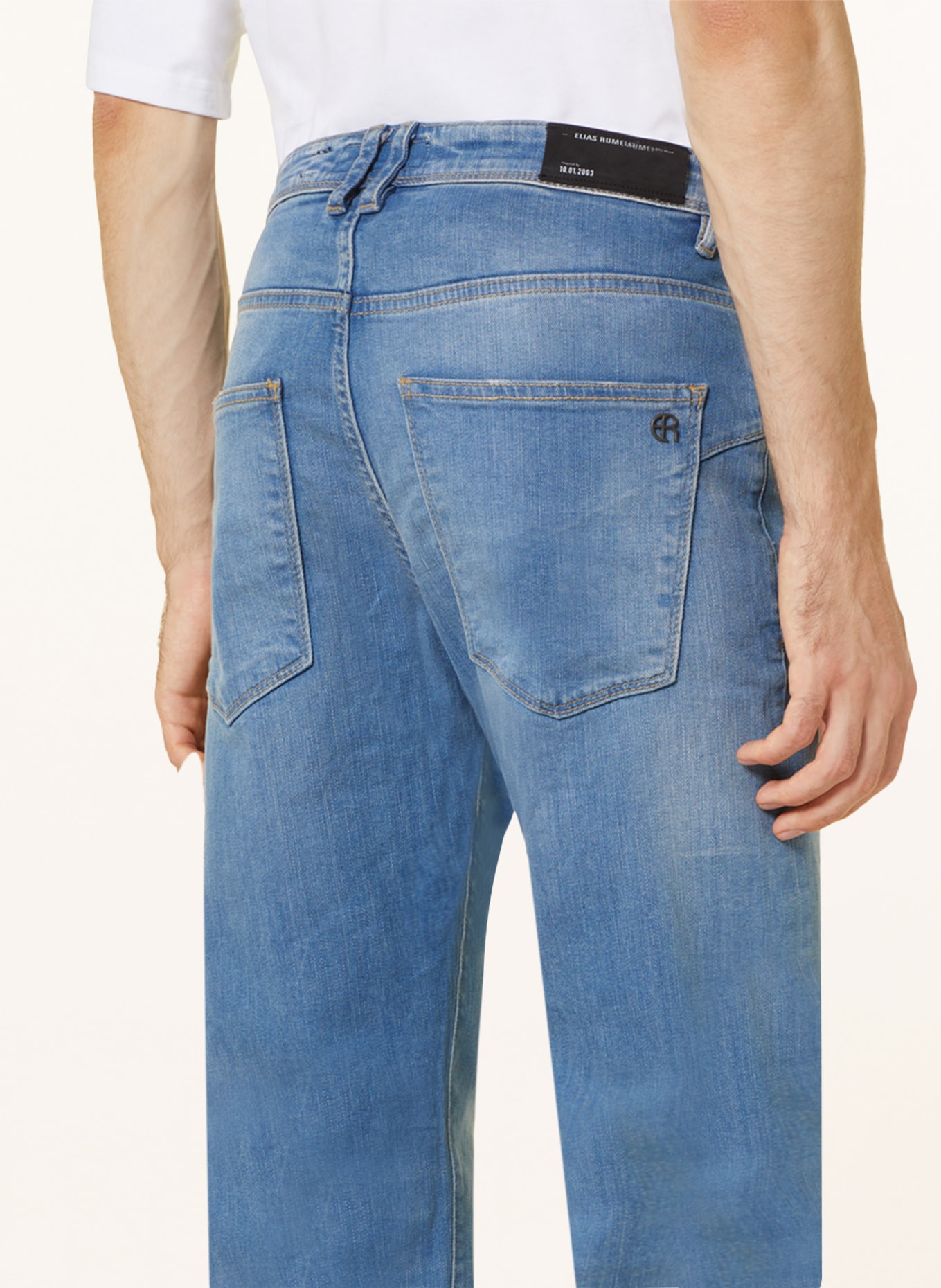 ELIAS RUMELIS Destroyed Jeans ERZAVEN Comfort Fit, Farbe: 546 Starnight Blue (Bild 6)