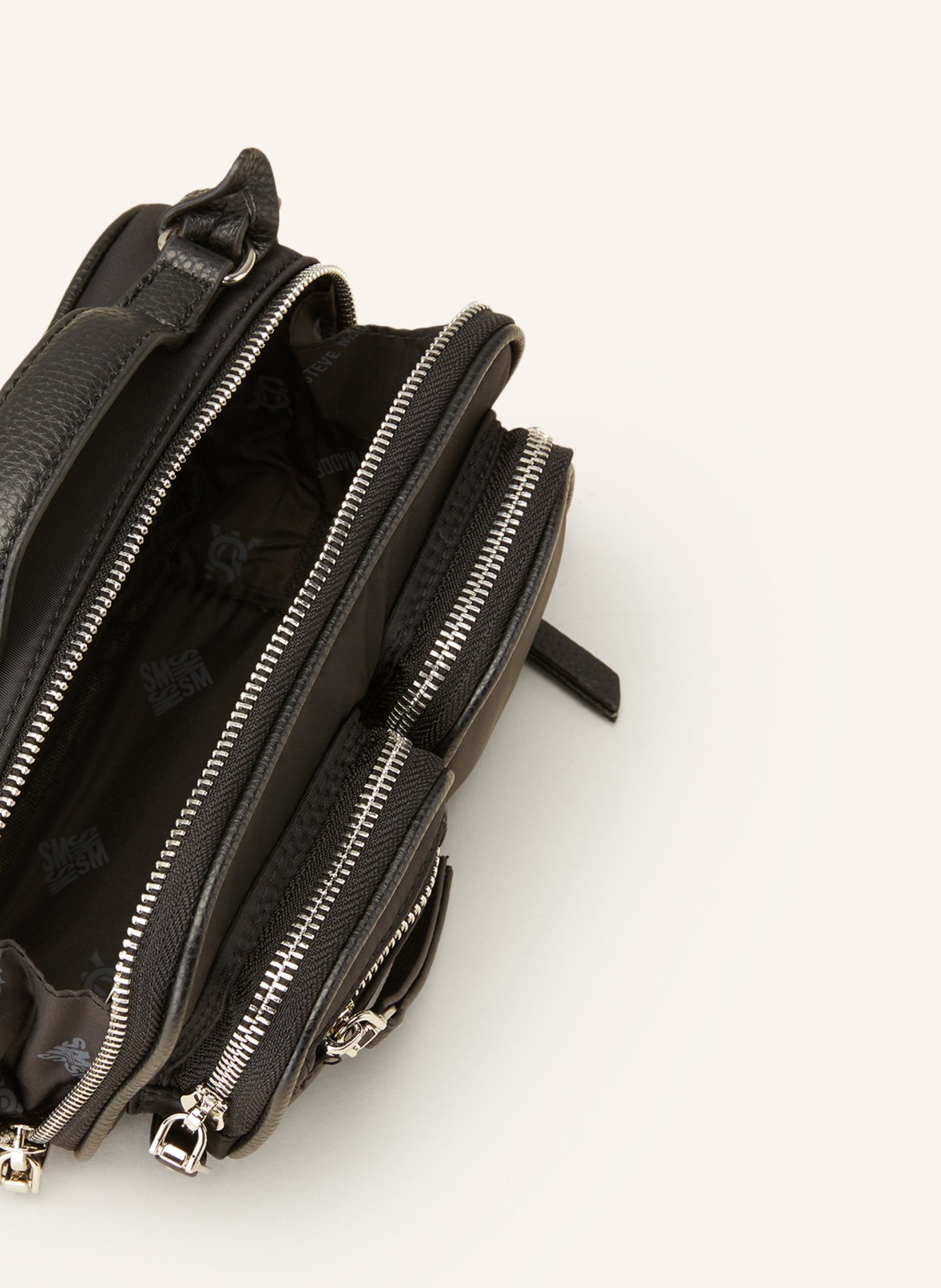STEVE MADDEN Crossbody bag BRONDA, Color: BLACK (Image 3)