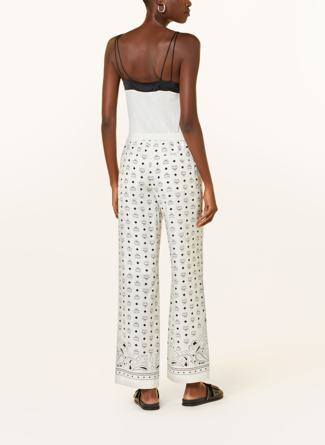 MCM Pants in jogger style with silk, Color: WHITE/ BLACK (Image 3)