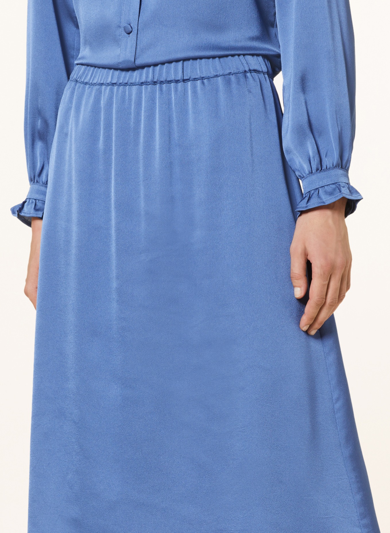 MORE & MORE Satin skirt, Color: BLUE (Image 4)