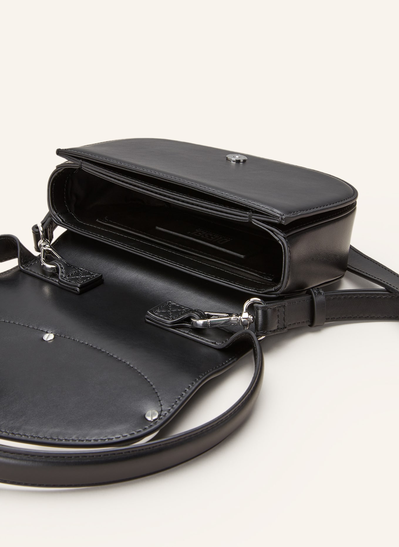 DIESEL Schultertasche 1DR: SCHWARZ