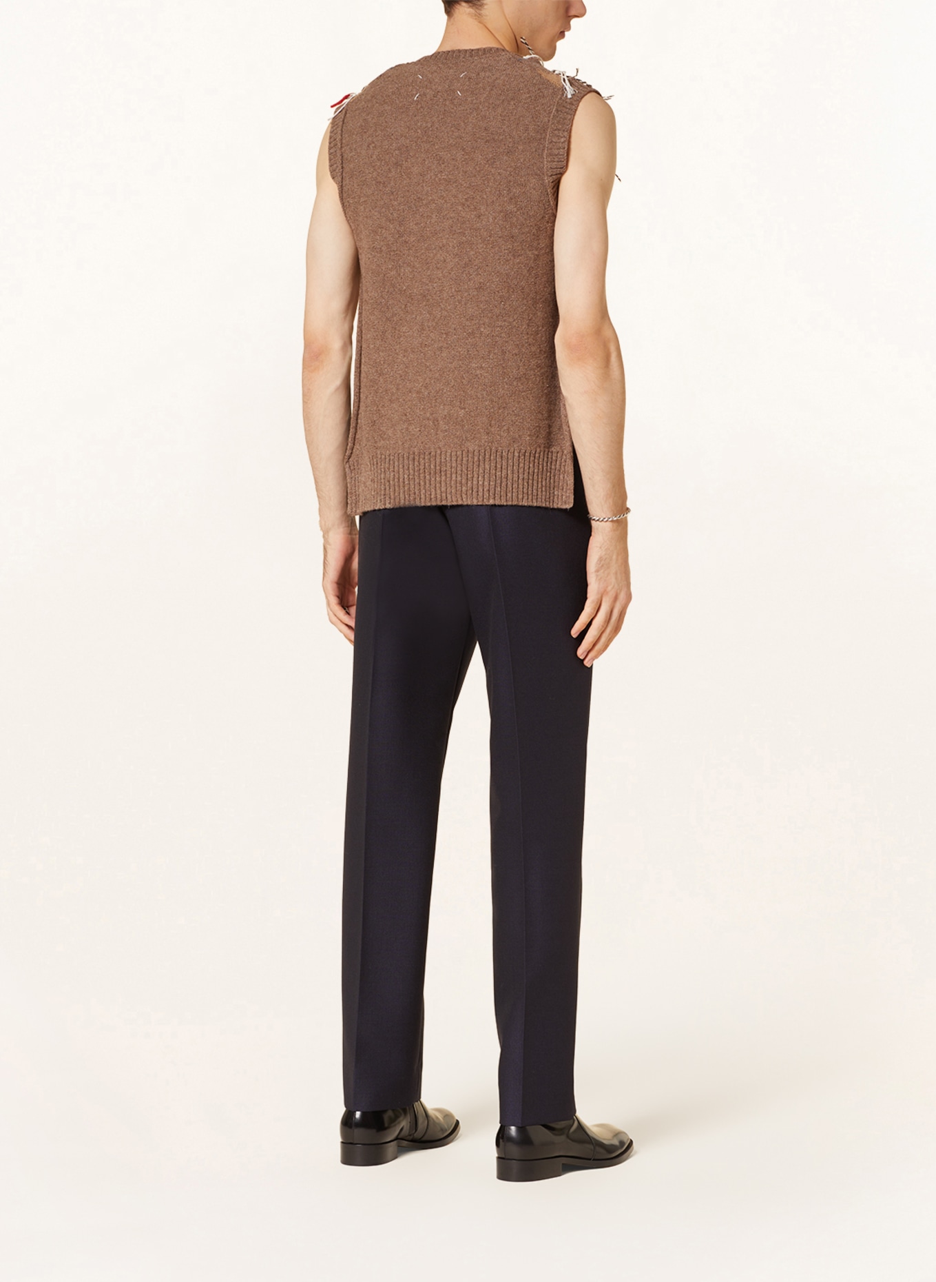 Maison Margiela Sweater vest with cut-outs, Color: BROWN/ RED/ WHITE (Image 3)