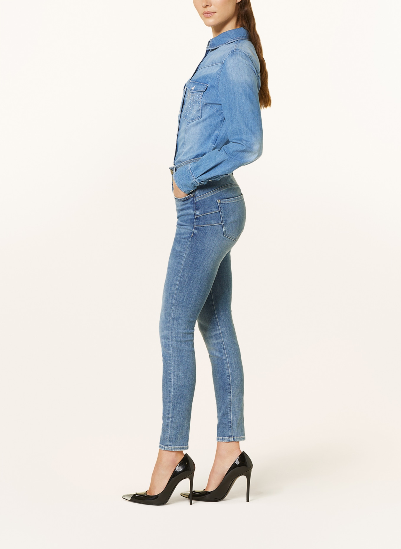 GUESS Skinny jeans SHAPE UP, Color: GOM3 GOREME (Image 4)
