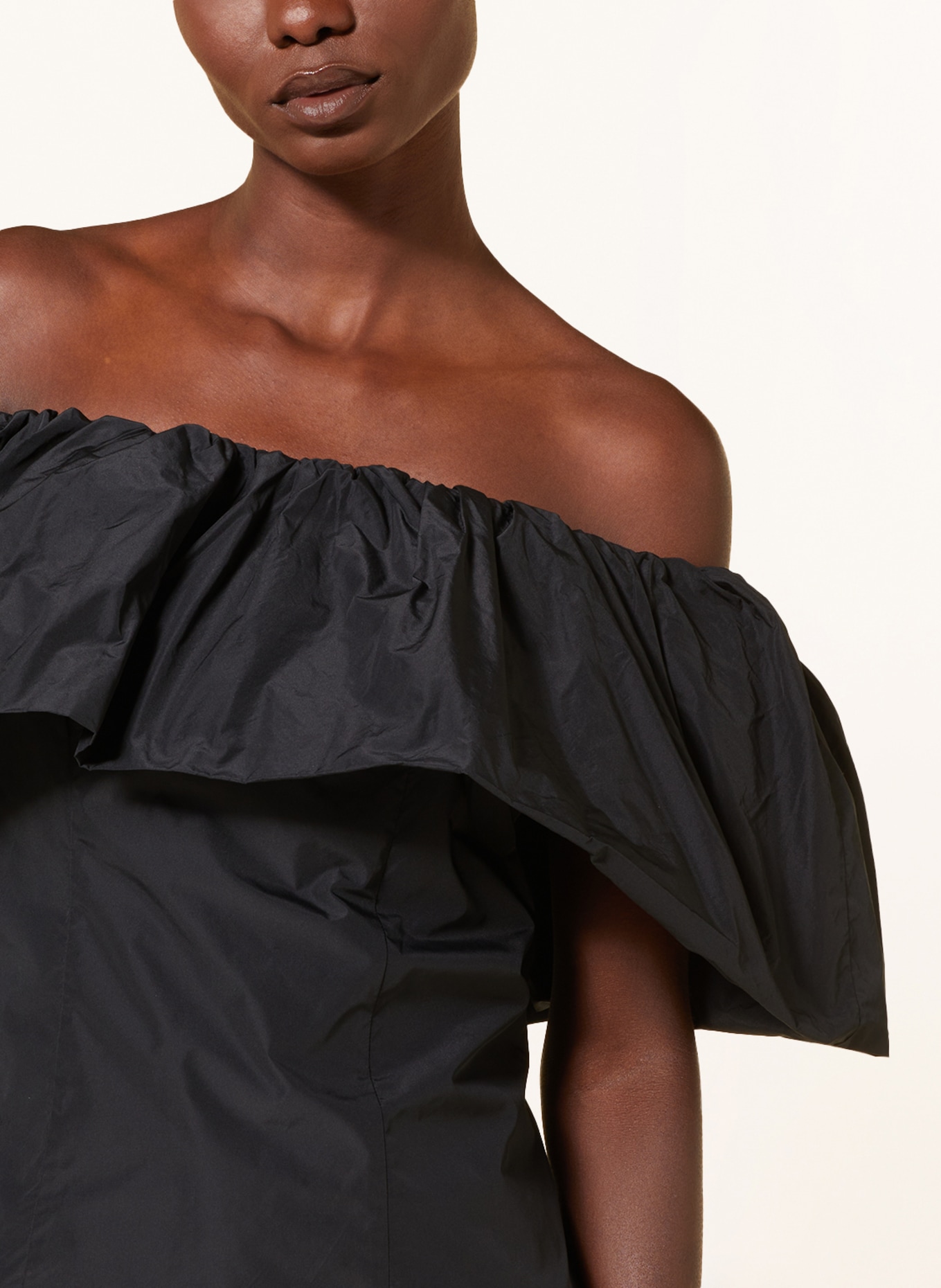 COS Off-shoulder top with frills, Color: BLACK (Image 4)